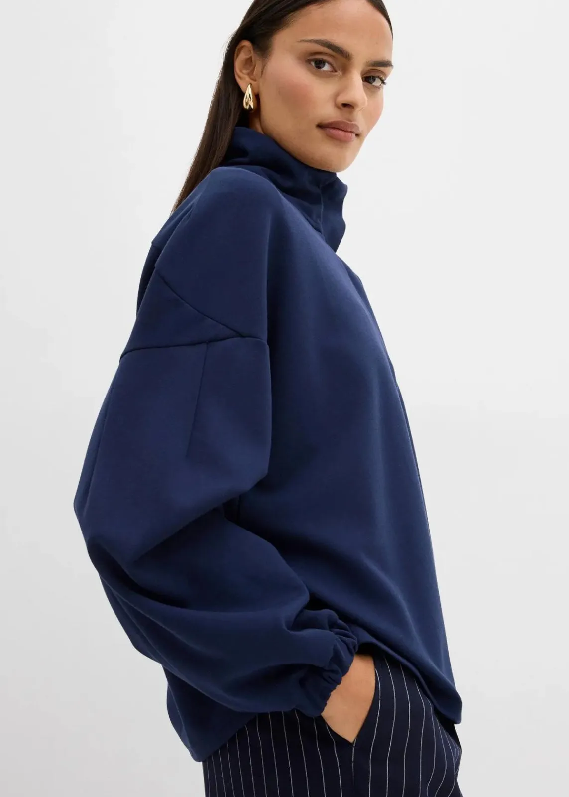 bonprix Sweat|Bekleidung·Blusen & Tuniken^Oversize-Sweatshirt aus Scuba dunkelblau