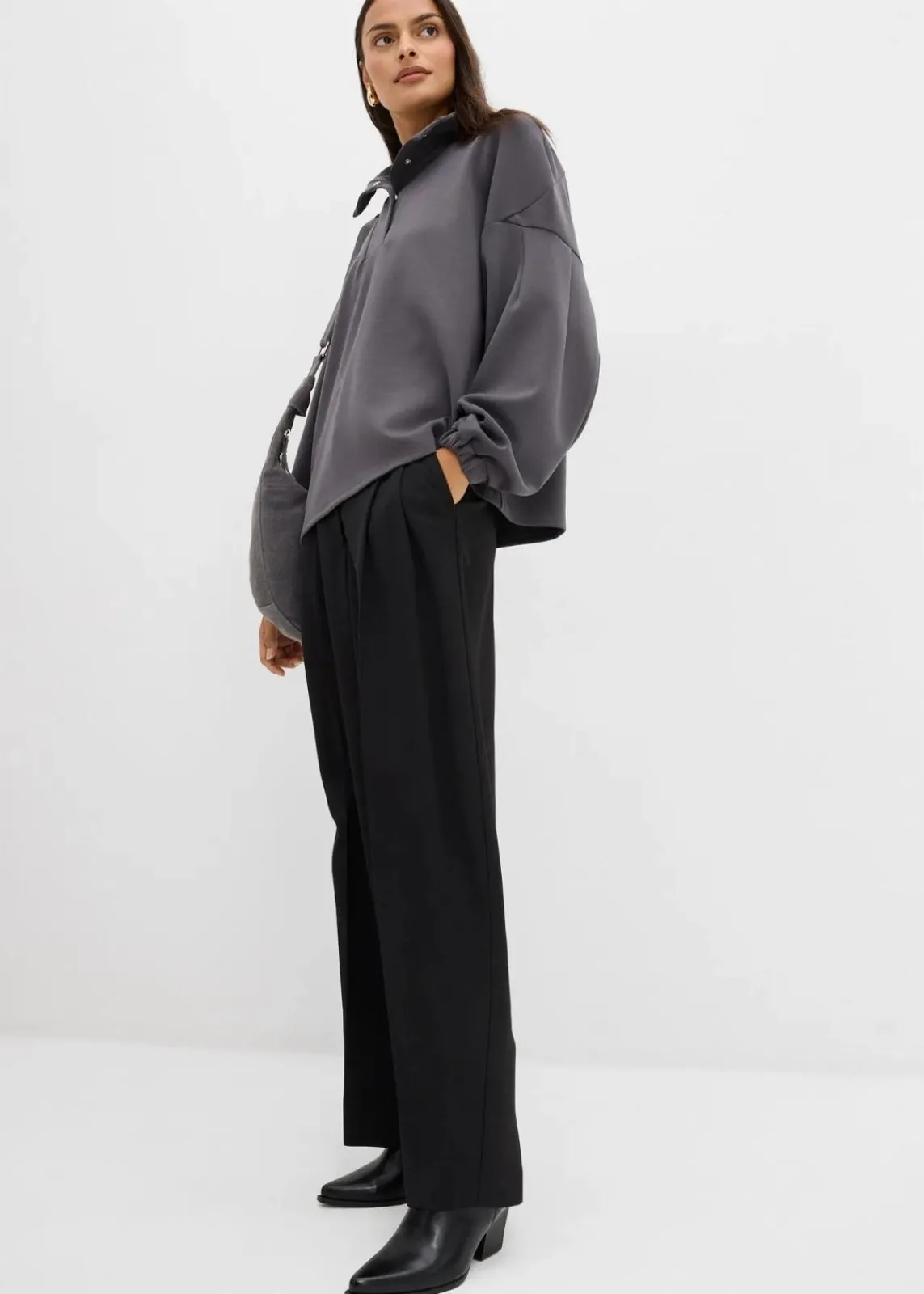 bonprix Bekleidung·Blusen & Tuniken|Sweat^Oversize-Sweatshirt aus Scuba schiefergrau
