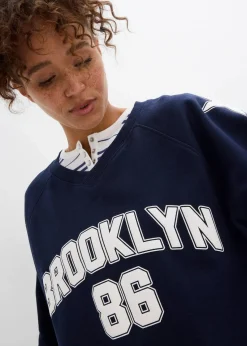 bonprix Bekleidung·Blusen & Tuniken|Sweat^Oversize-Sweatshirt aus weichem Baumwoll-Mix dunkelblau/weiß bedruckt