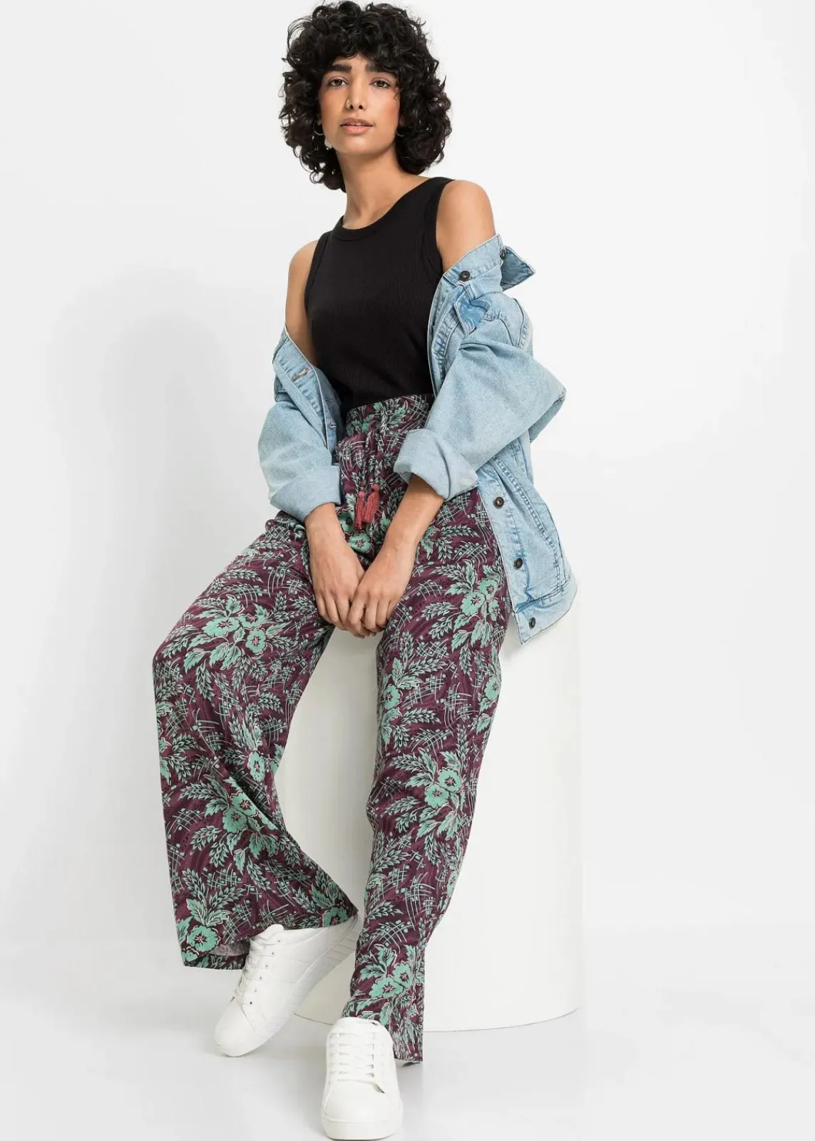 bonprix Bekleidung·Kleider|Hosen^Palazzo-Hose aus fließender Viskose beere/salbeigrün geblümt
