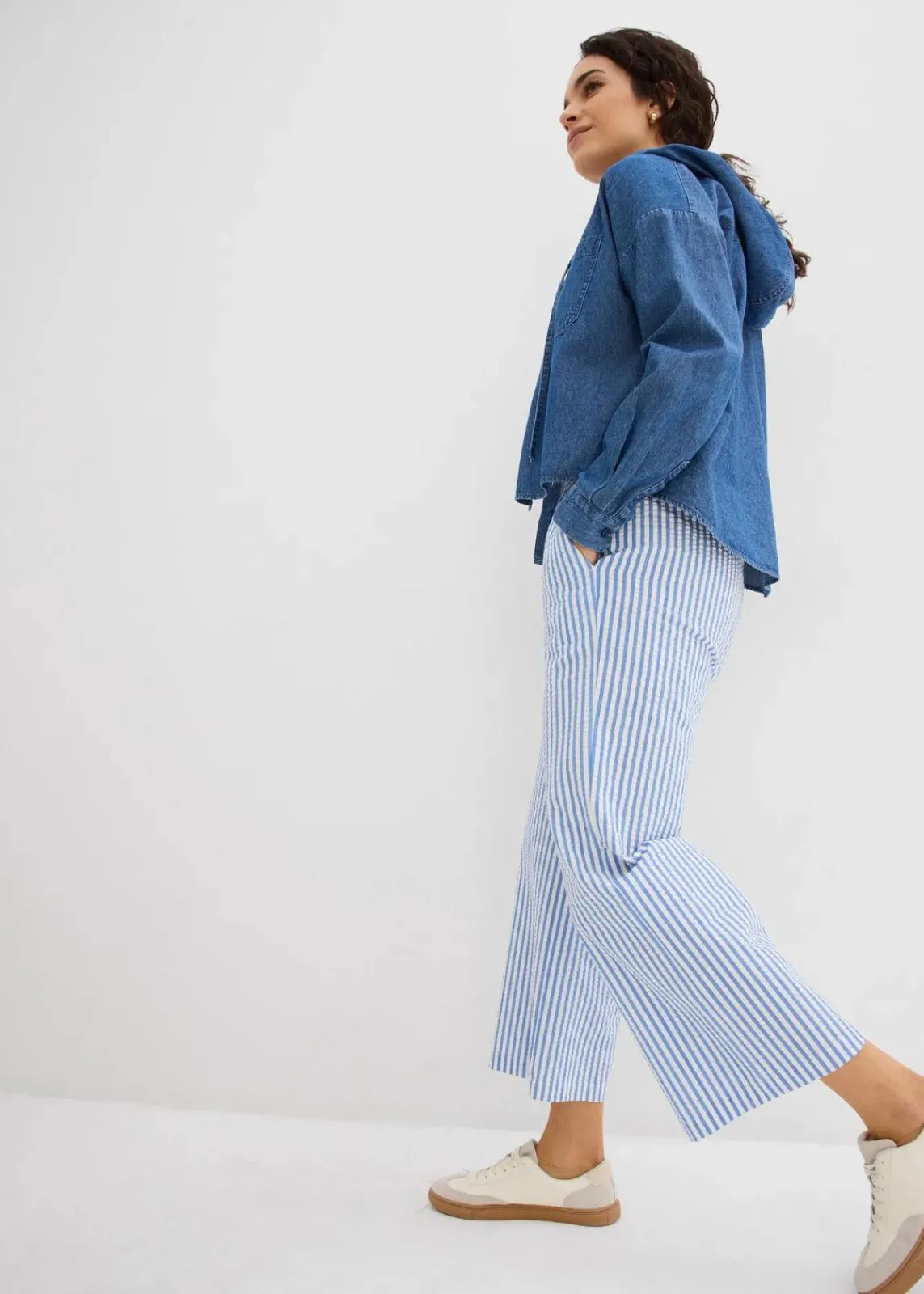 bonprix Hosen|Bekleidung·Kleider^Palazzo-Hose aus Seersucker, 7/8 Länge gletscherblau/wollweiß