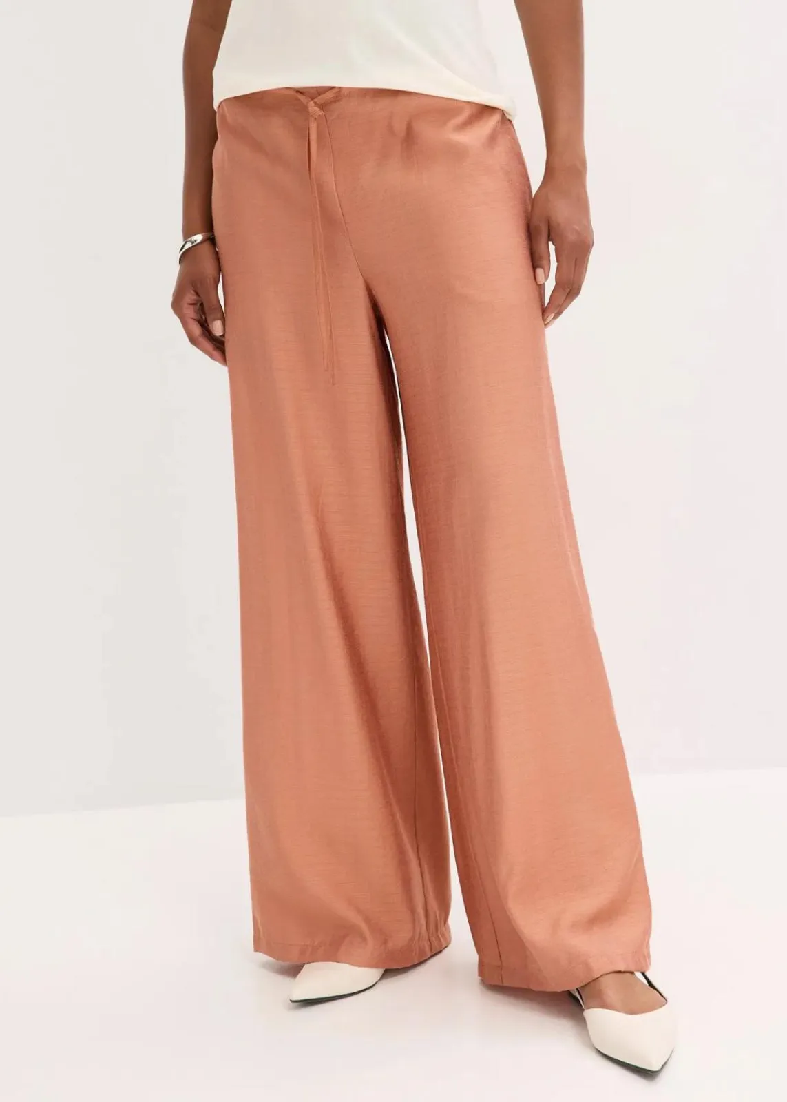 bonprix Bekleidung·Kleider|Hosen^Palazzo-Hose aus strukturiertem Viskose-Mix cognac
