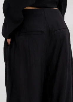 bonprix Bekleidung·Kleider|Zweiteiler & Sets^Palazzo-Hose aus strukturiertem Crinkle-Viskose-Mix schwarz