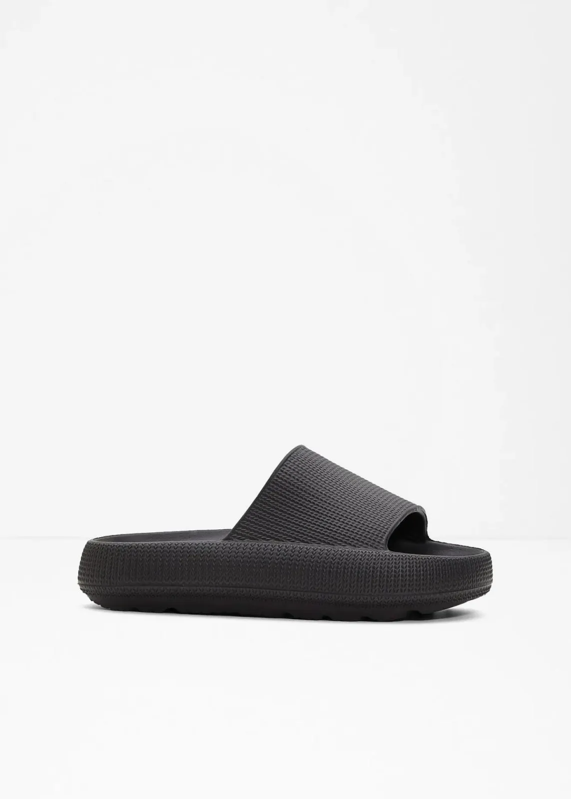 bonprix Sommerschuhe^Pantoletten schwarz