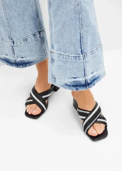 bonprix Sommerschuhe^Pantoletten schwarz