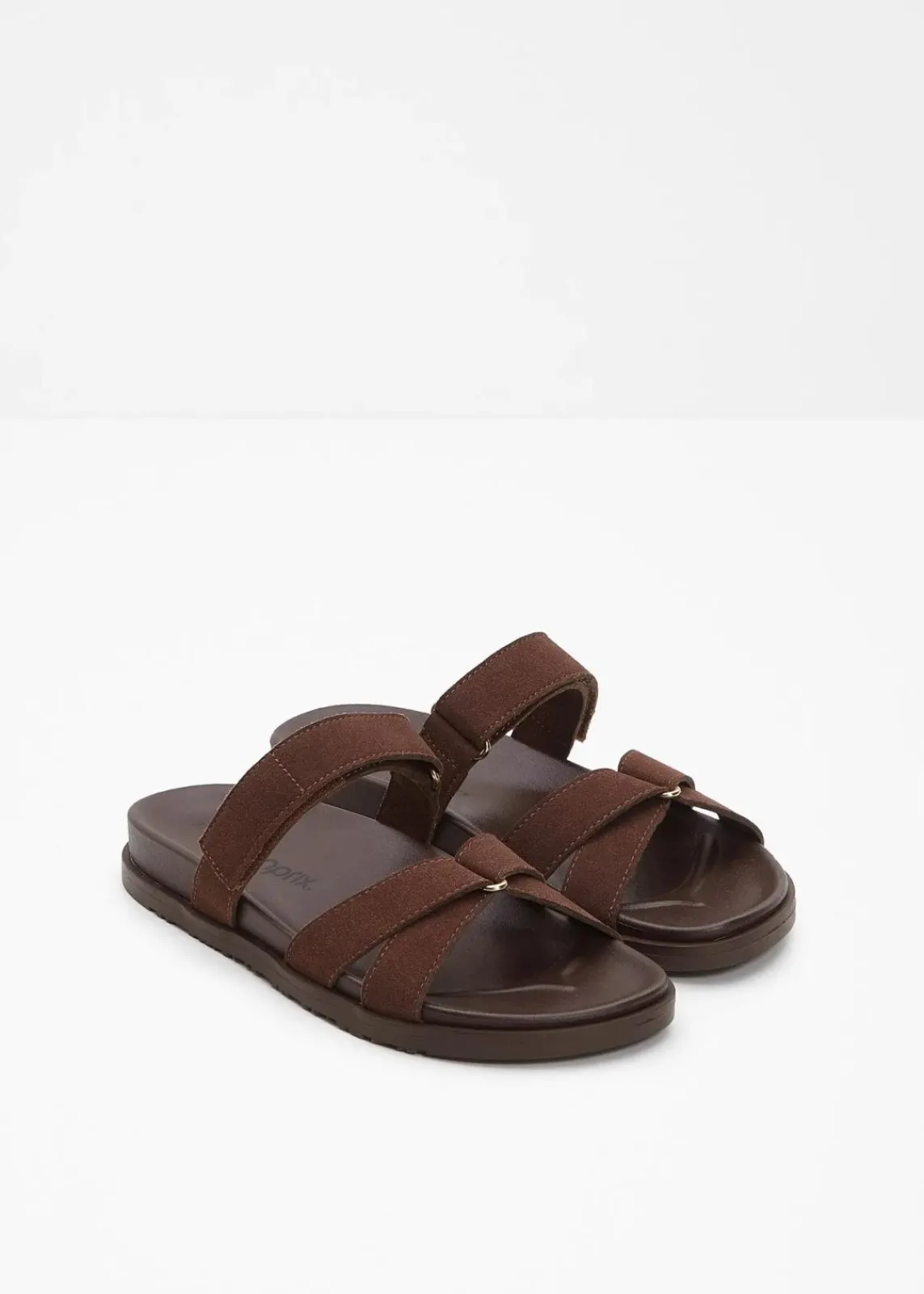 bonprix Strandmode|Sommerschuhe^Pantoletten mit verstellbarem Riemen terrabraun