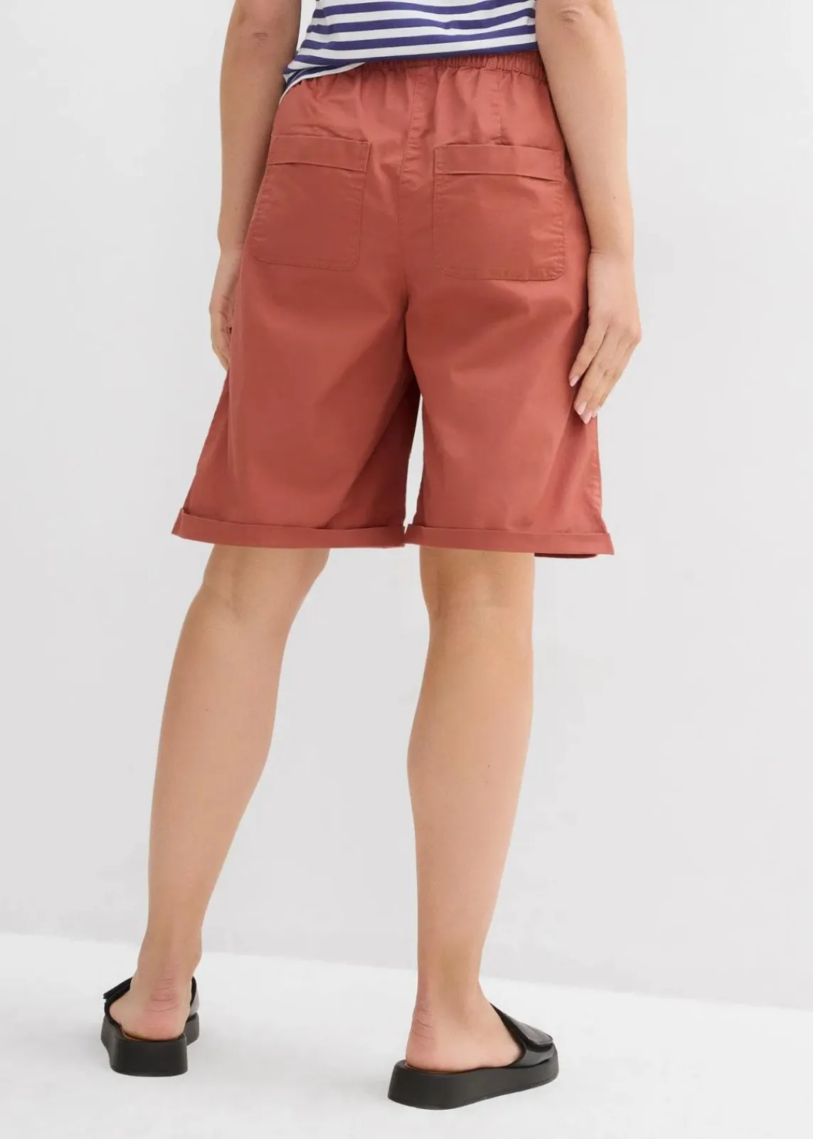 bonprix Hosen|Shorts^Papertouch-Bermuda aus Baumwoll-Mix cognac