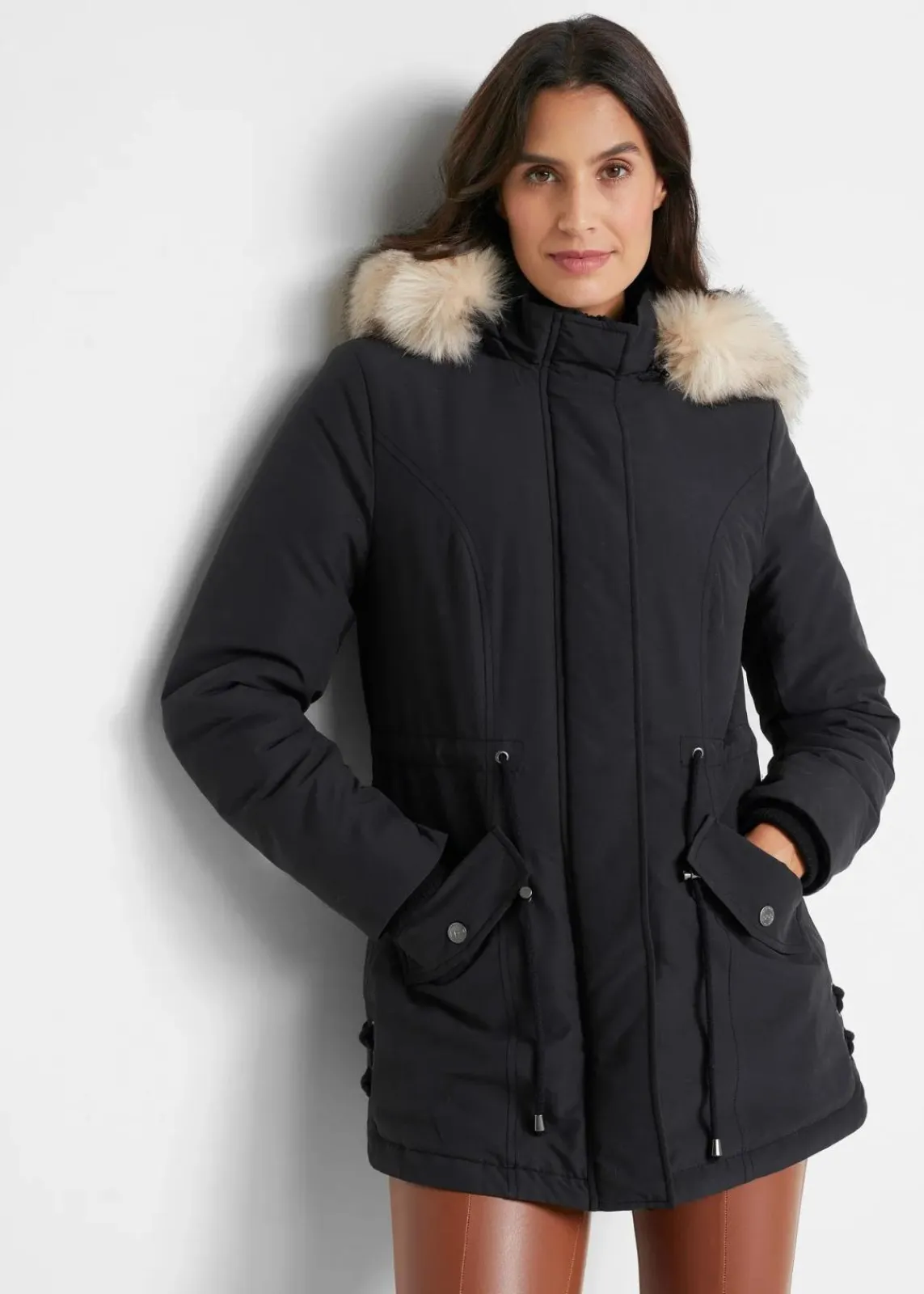 bonprix Kurzgrößen|Bekleidung·Hosen^Parka schwarz