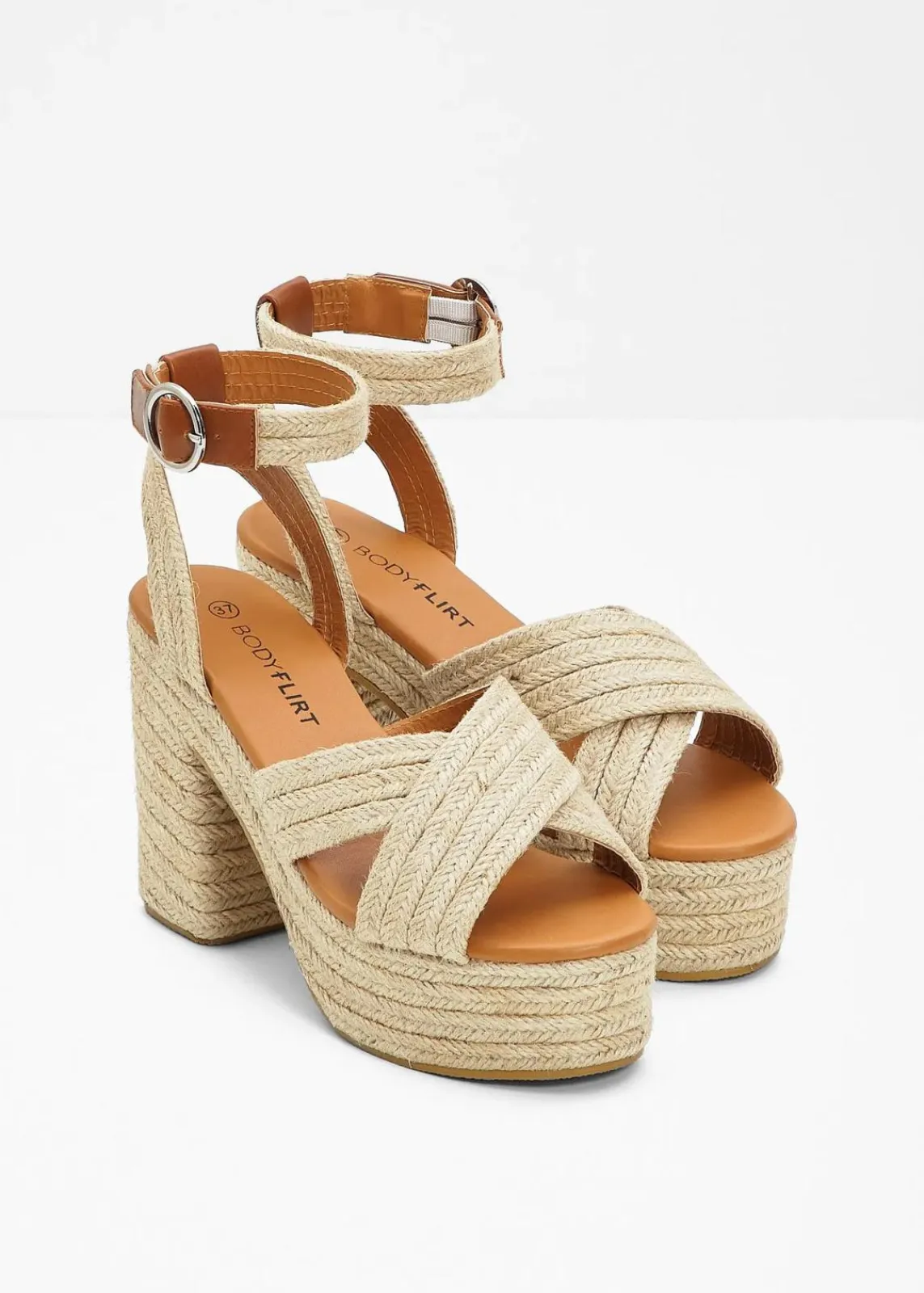 bonprix Sommerschuhe^Plateau-Sandaletten in Bast-Optik natur/cognac