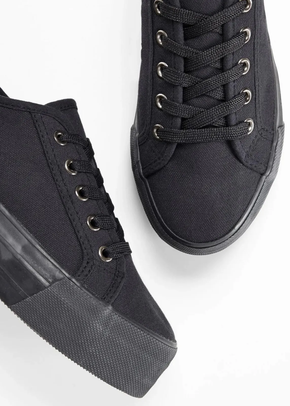 bonprix Schuhe & Accessoires In Spezialgrößen·Schuhe In Übergröße|Sneaker^Plateau-Sneaker aus Baumwoll-Canvas schwarz