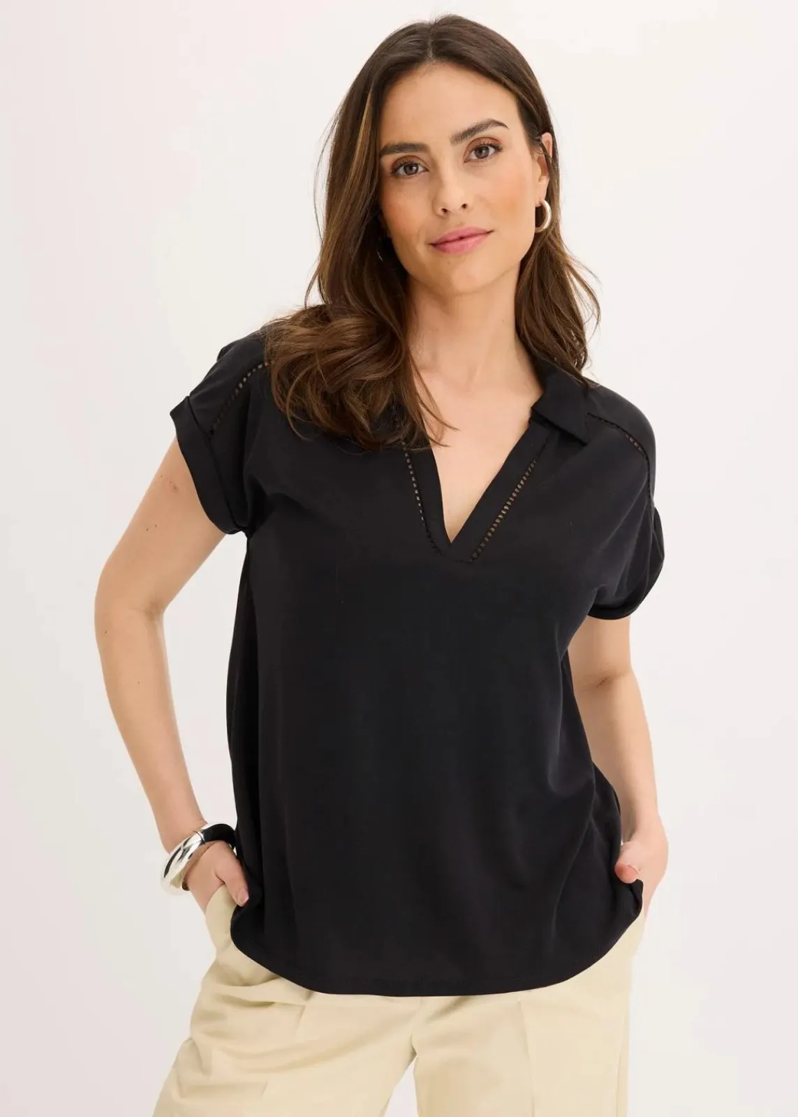 bonprix Shirts & Tops^Poloshirt aus Viskose- Pique mit Spitzeneinsatz schwarz