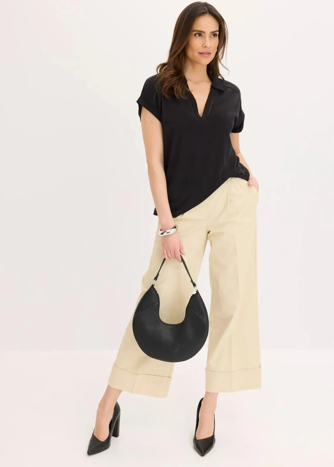 bonprix Shirts & Tops^Poloshirt aus Viskose- Pique mit Spitzeneinsatz schwarz