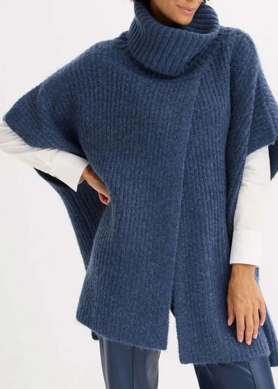bonprix Pullover & Strickjacken|Strickmode^Poncho-Pullover mit Wollanteil anthrazit