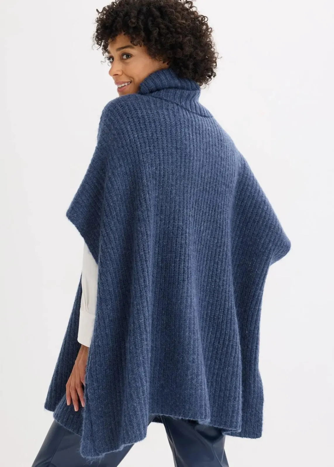 bonprix Ponchos|Schuhe & Accessoires In Spezialgrößen·Tücher & Ponchos^Poncho-Pullover mit Wollanteil indigo