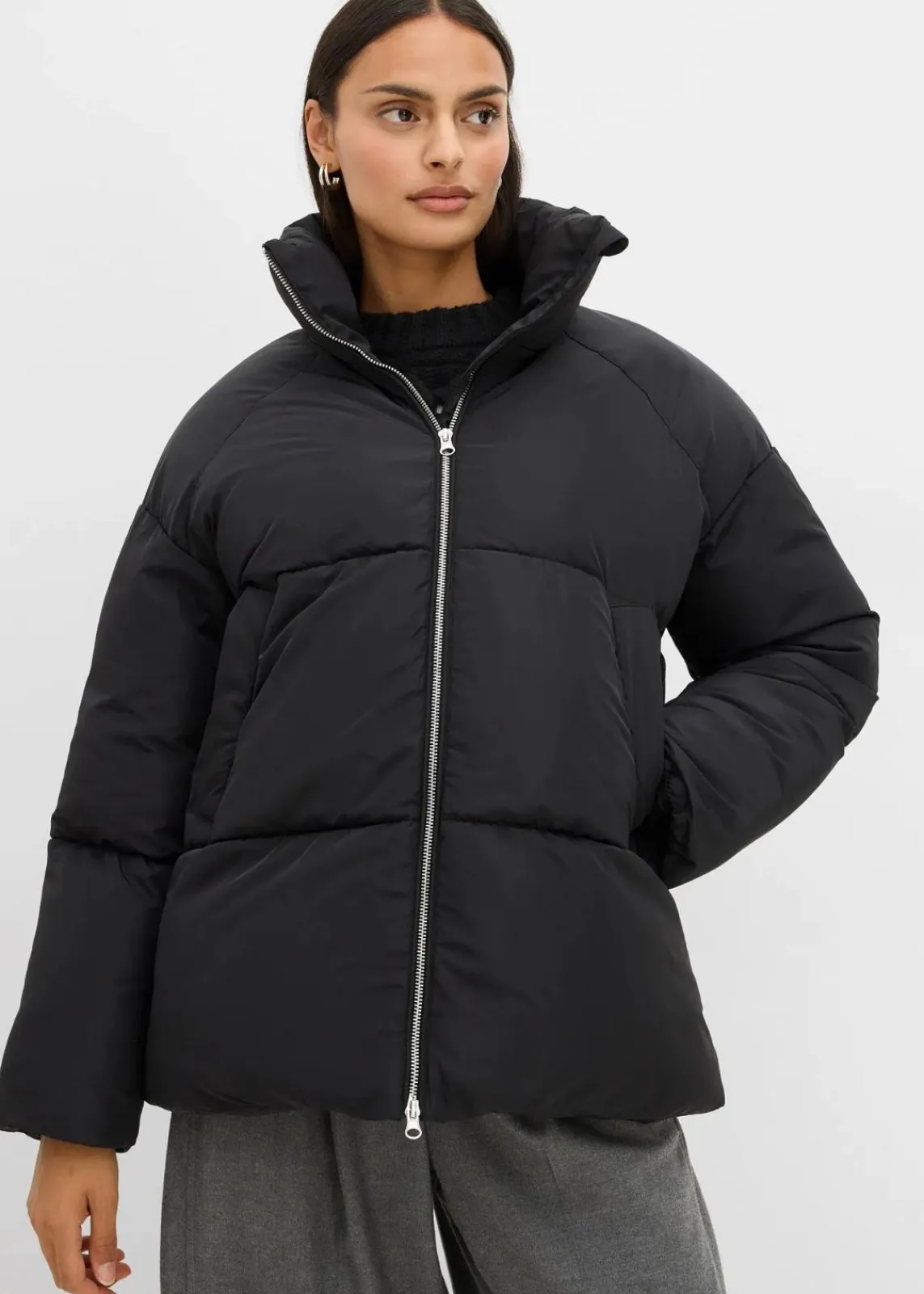 bonprix Bekleidung·Hosen|Nachhaltigere Materialien^Puffer-Jacket schwarz