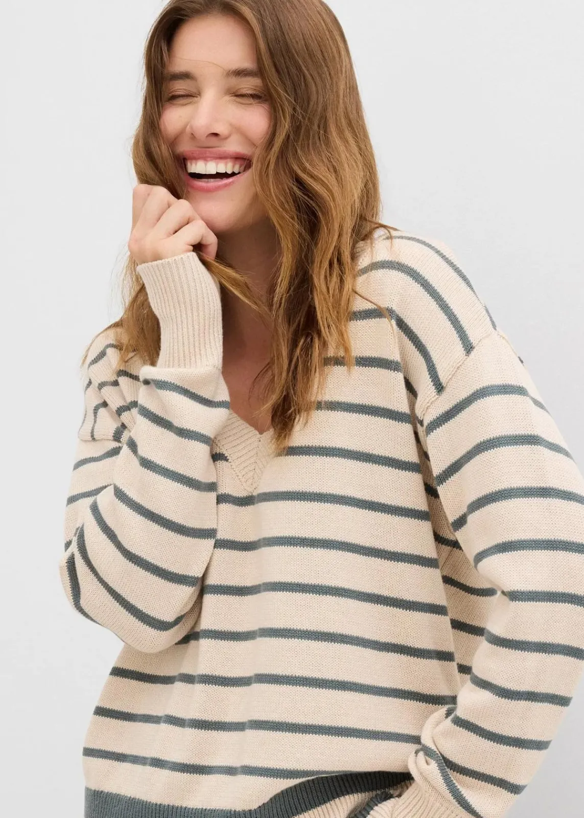bonprix Pullover & Strickjacken|Strickmode^Pullover aus Baumwollmix eukalyptusgrün/kieselbeige gestreift