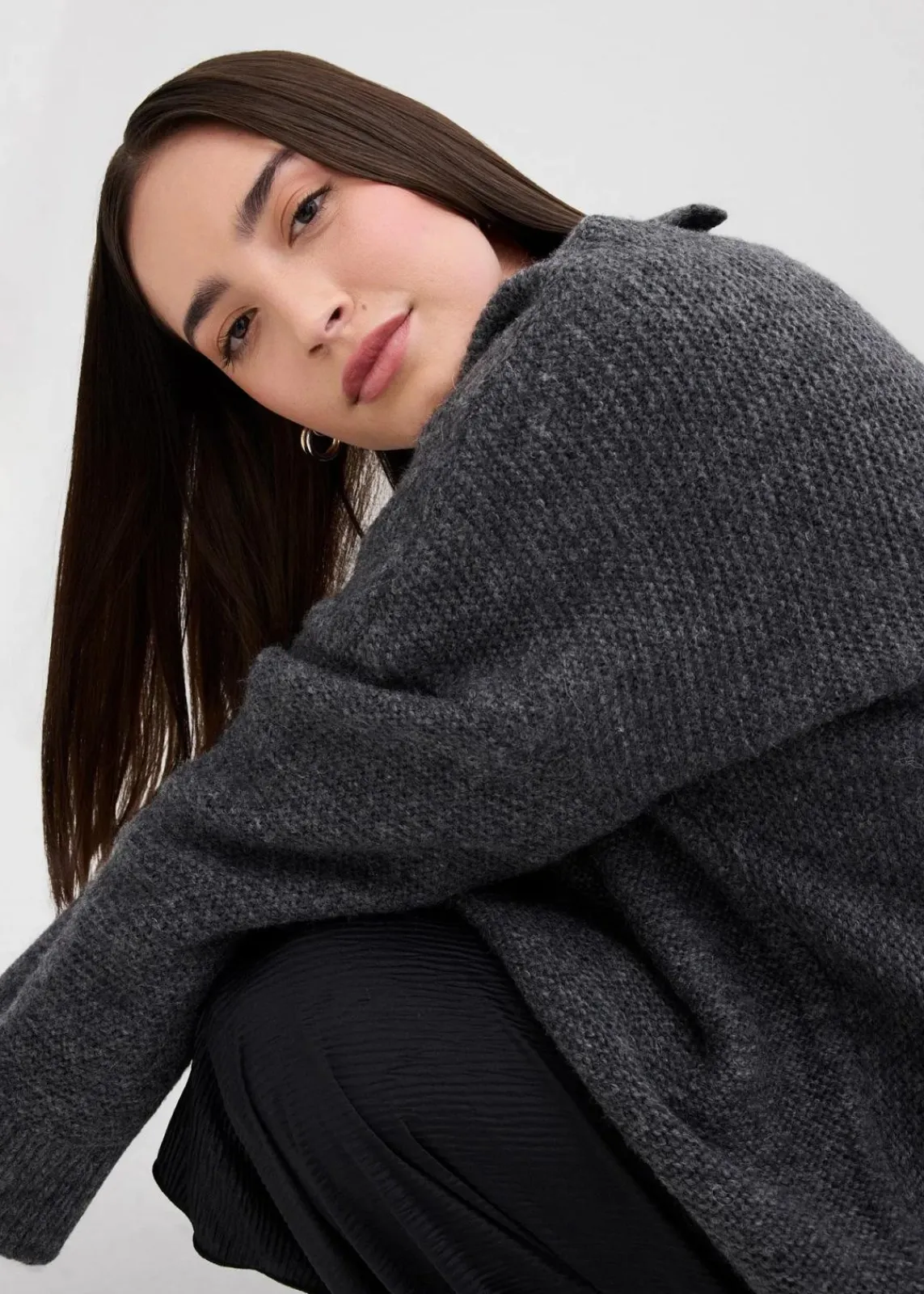 bonprix Bekleidung·Umstandsmode|Bekleidung·Jeans^Pullover mit asymmetrischem Saumverlauf und Wollanteil anthrazit meliert