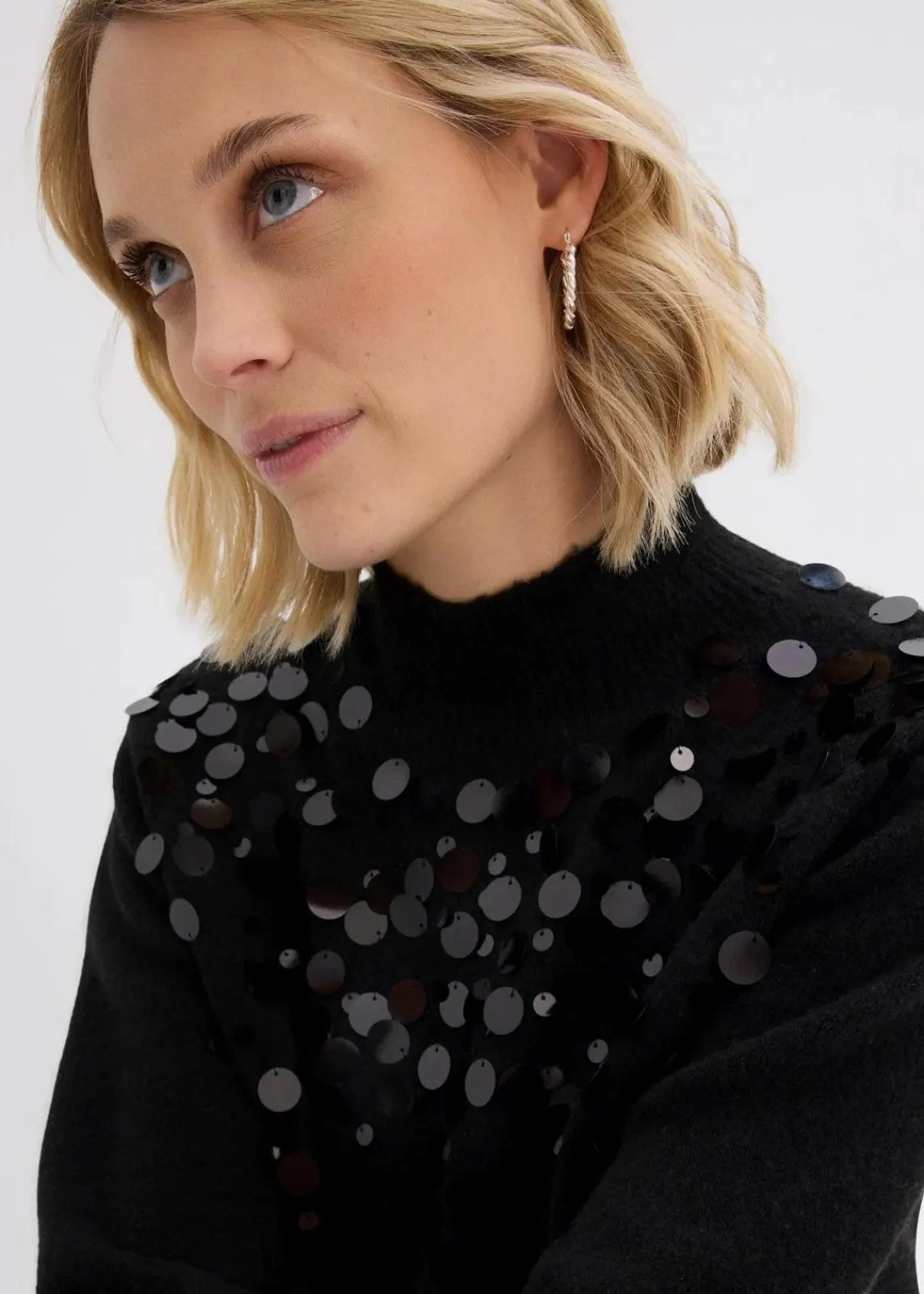 bonprix Nachhaltigere Materialien|Pullover & Strickjacken^Pullover mit Pailetten schwarz