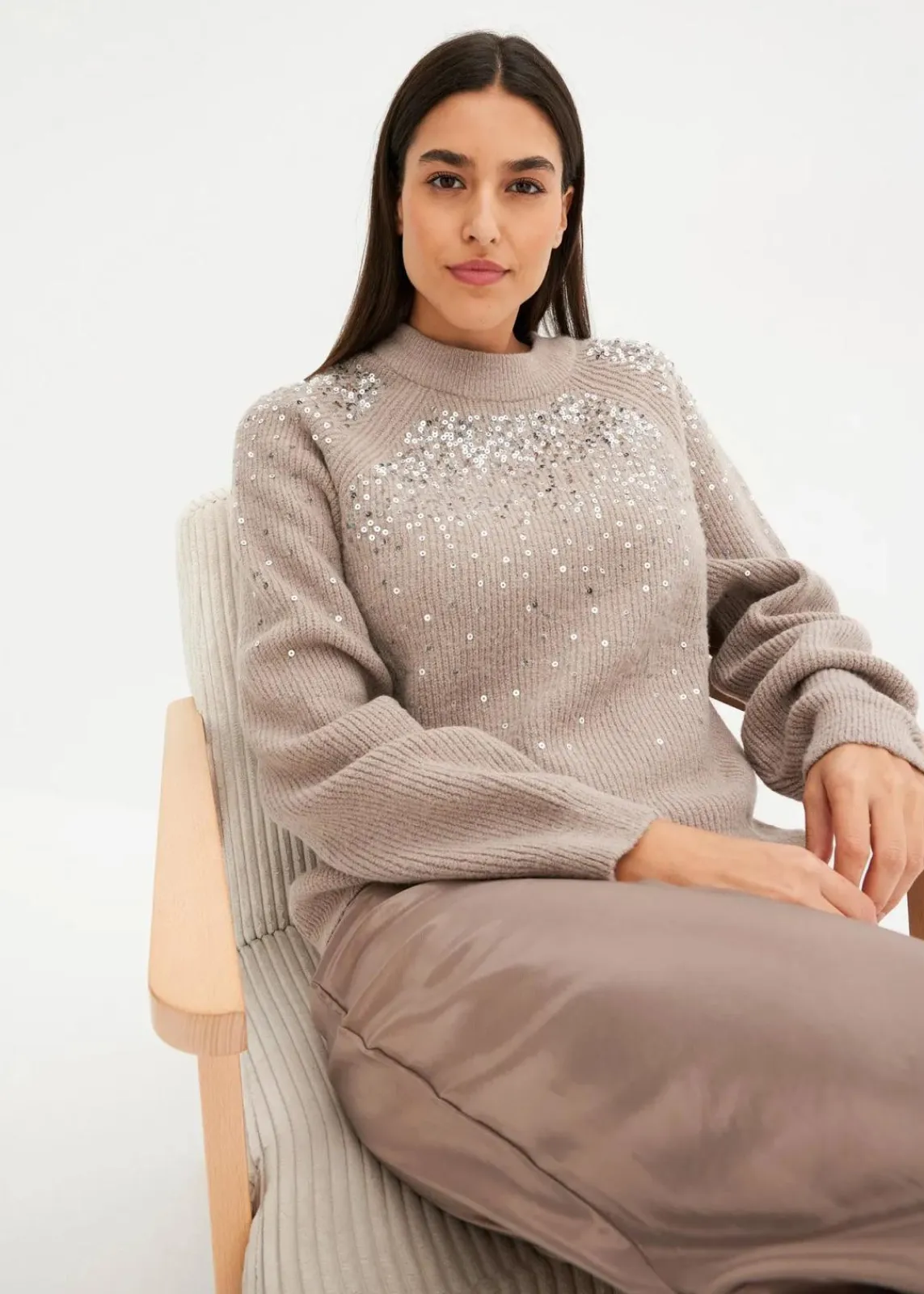 bonprix Pullover & Strickjacken|Bekleidung·Jeans^Pullover mit Pailletten naturstein/silber