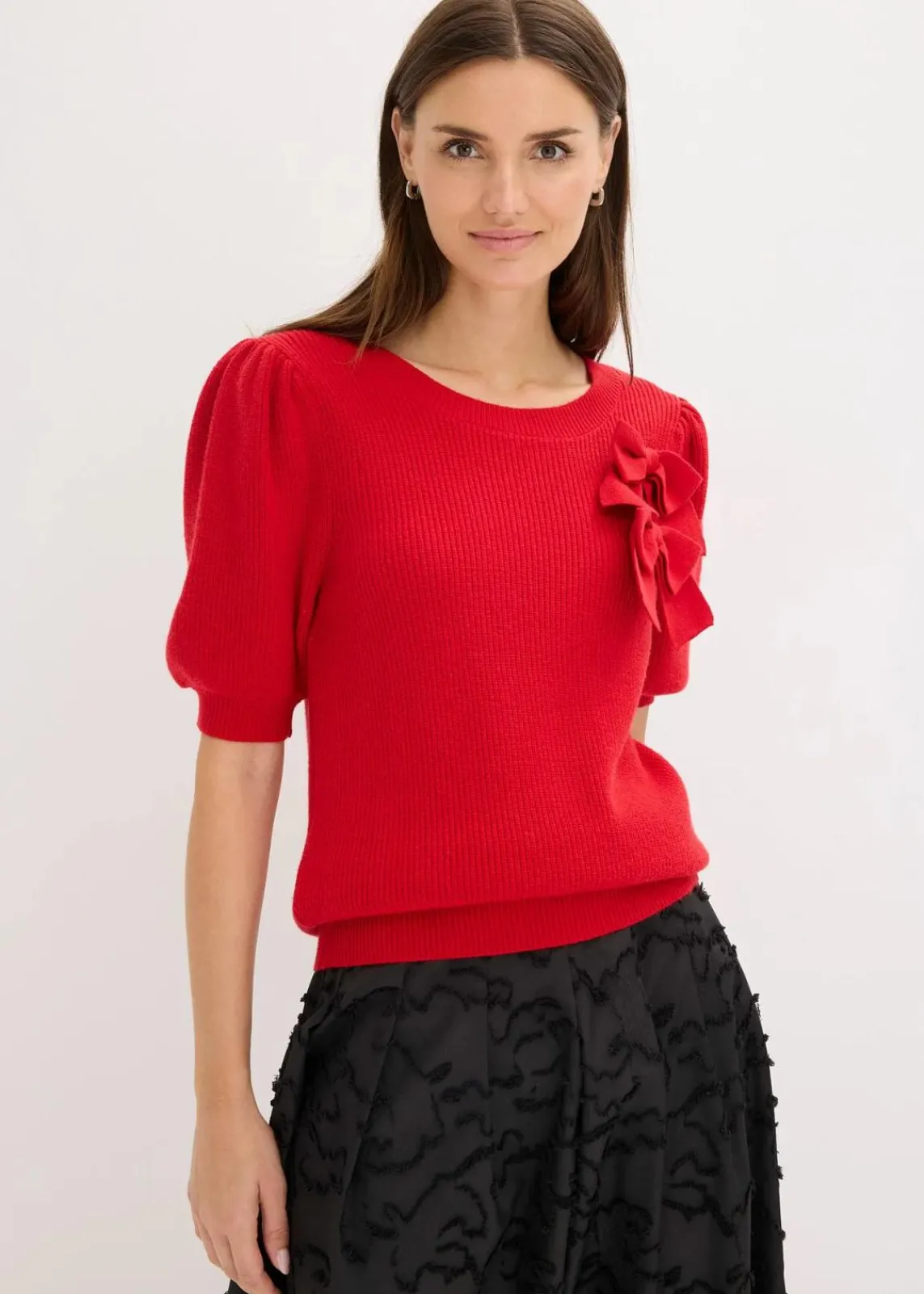 bonprix Pullover & Strickjacken|Strickmode^Pullover mit Schleifen-Applikation salsarot
