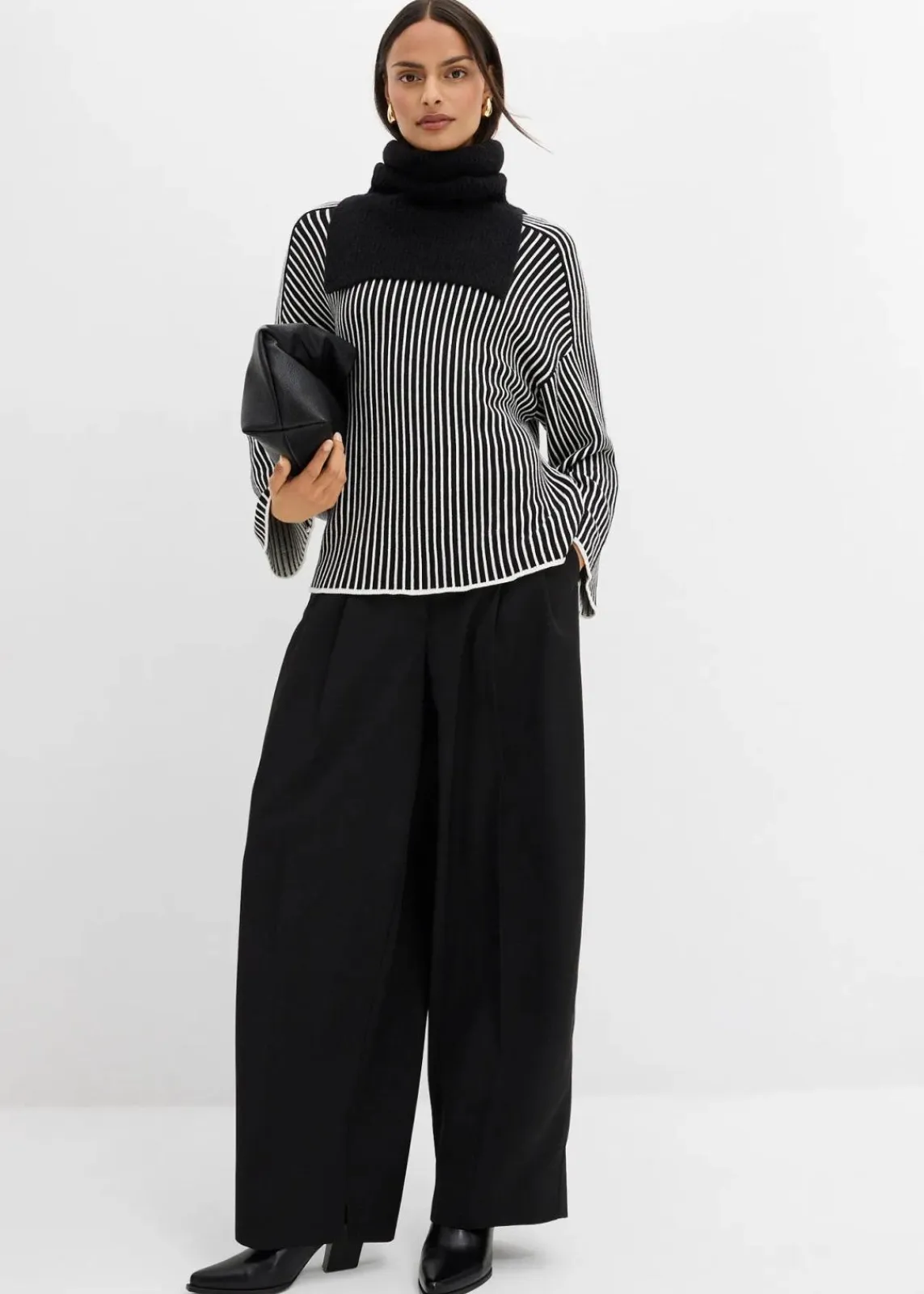 bonprix Bekleidung·Umstandsmode|Bekleidung·Jeans^Pullover mit Turtleneck aus Viskose-Mix schwarz/wollweiß längs gestreift