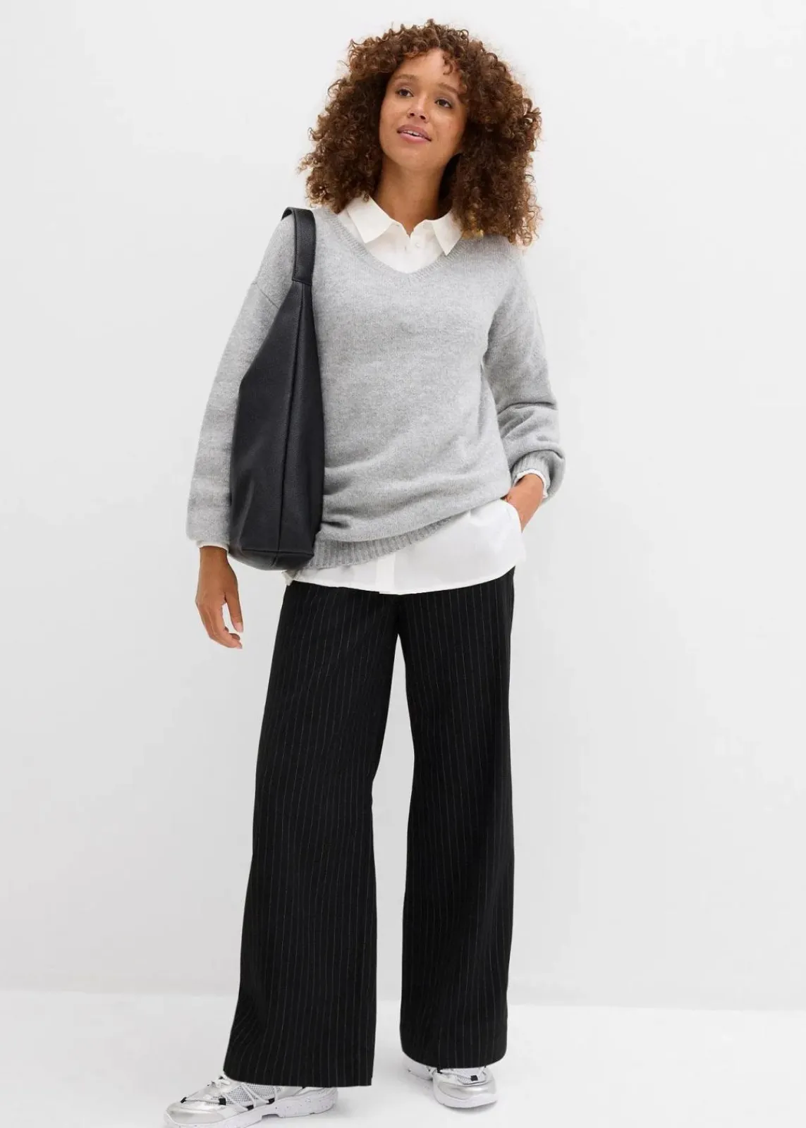 bonprix Pullover & Strickjacken|Basics^Pullover mit V-Ausschnitt hellgrau meliert meliert