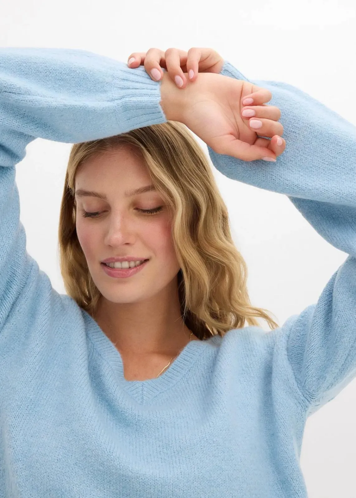 bonprix Bekleidung·Umstandsmode|Bekleidung·Röcke^Pullover mit V-Ausschnitt eisblau meliert