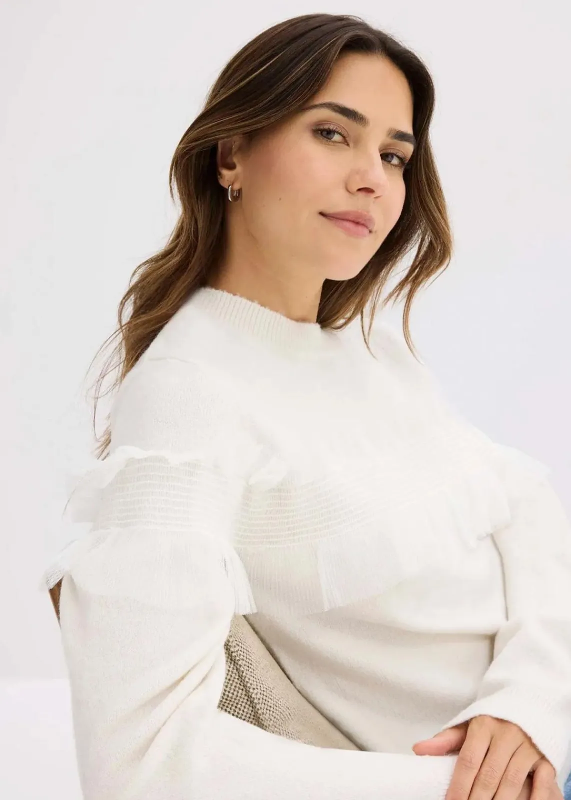 bonprix Bekleidung·Umstandsmode|Bekleidung·Jeans^Pullover mit Volants wollweiß