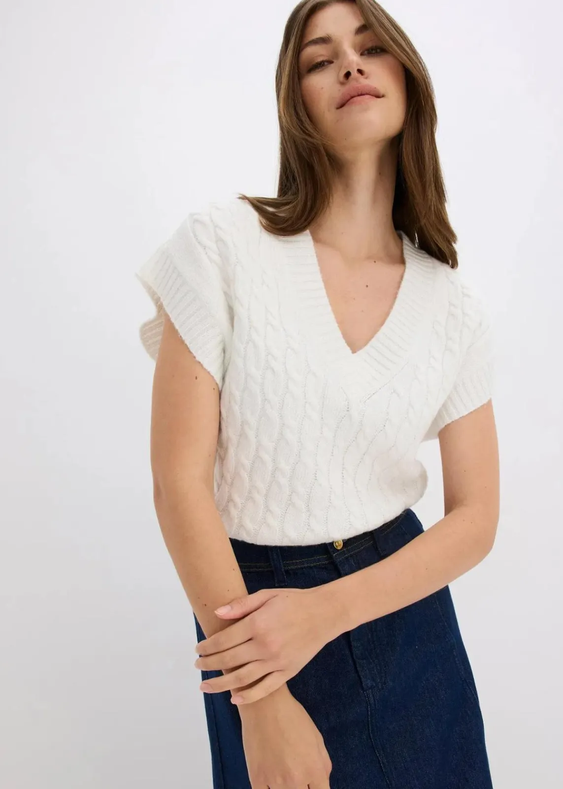 bonprix Bekleidung·Umstandsmode|Bekleidung·Jeans^Pullunder mit Zopfmuster wollweiß