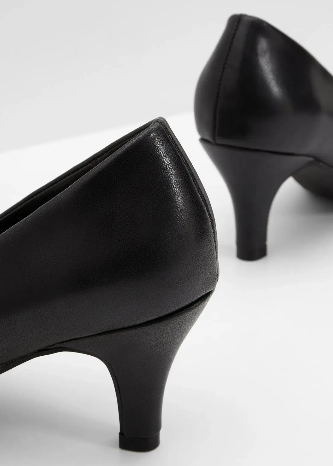 bonprix Pumps^Pumps schwarz