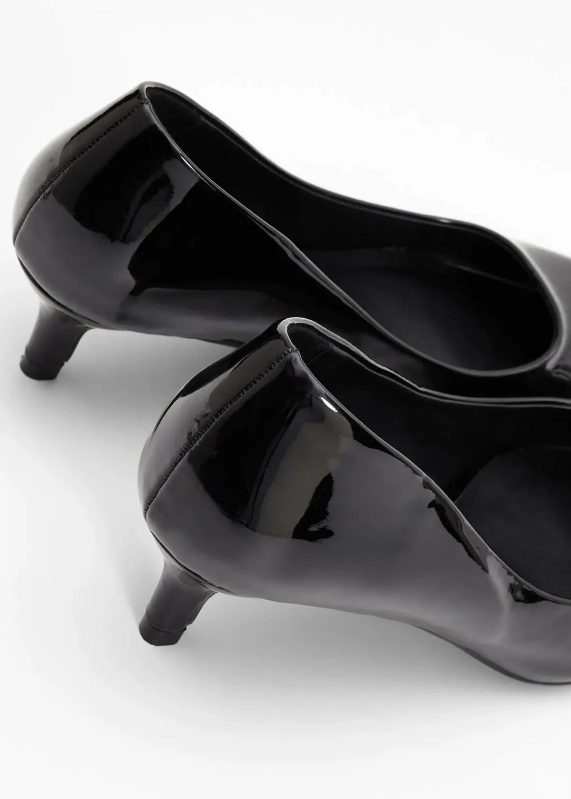 bonprix Pumps^Pumps in Lack-Optik schwarz
