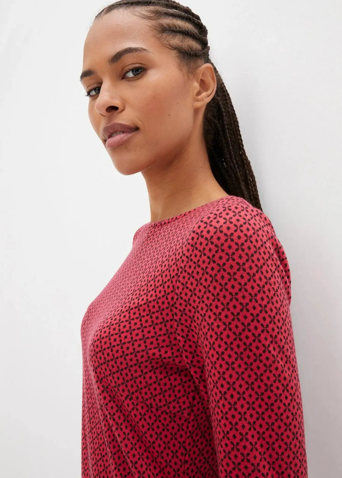bonprix Bekleidung·Pullover & Strickjacken|Kleider^Punto di Roma-Kleid mit Jaquardmuster aus Viskose-Mix magentarot/schwarz graphisch
