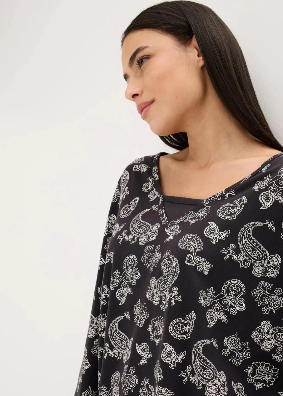 bonprix Nachtwäsche^Pyjama aus reiner Baumwolle schwarz paisley