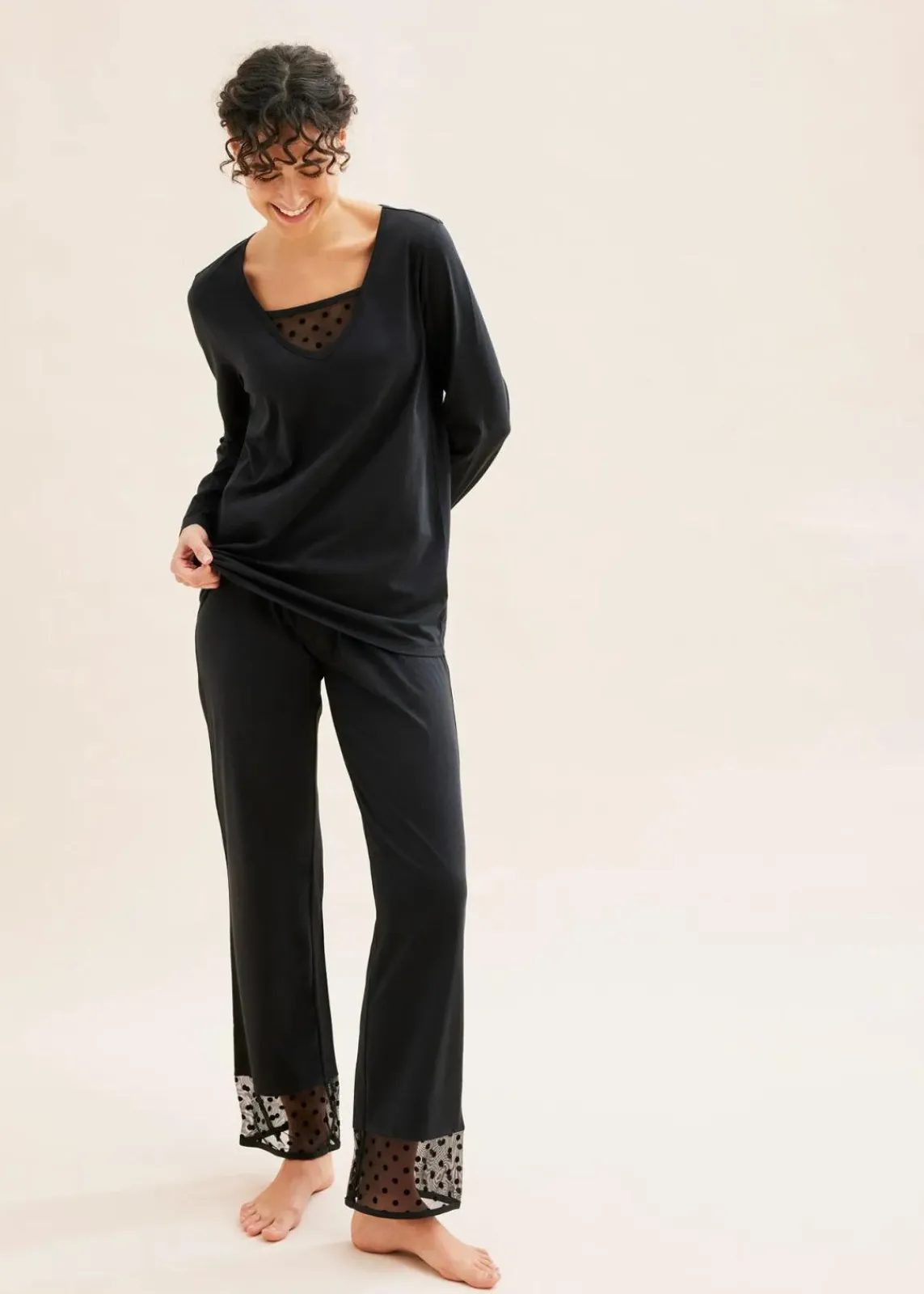 bonprix Wäsche·Basics|Wäsche·Nachtwäsche^Pyjama mit zartem Mesh schwarz