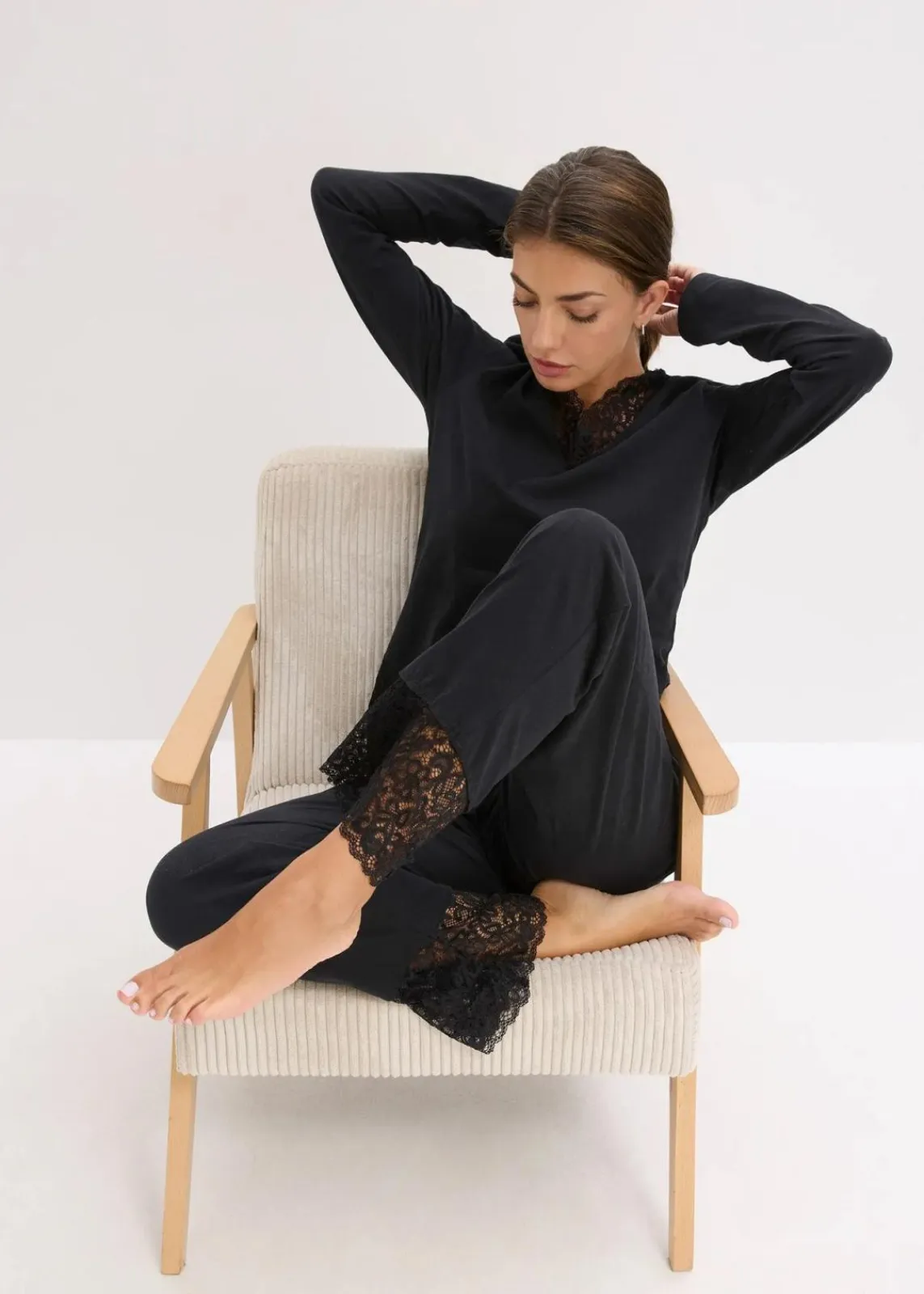 bonprix Wäsche·Nachtwäsche|Nachtwäsche^Pyjama mit zarter Spitze schwarz