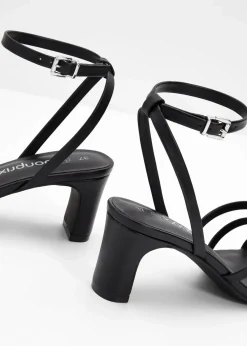 bonprix Sommerschuhe|Festliche Mode^Riemchensandaletten mit schmalem Absatz schwarz