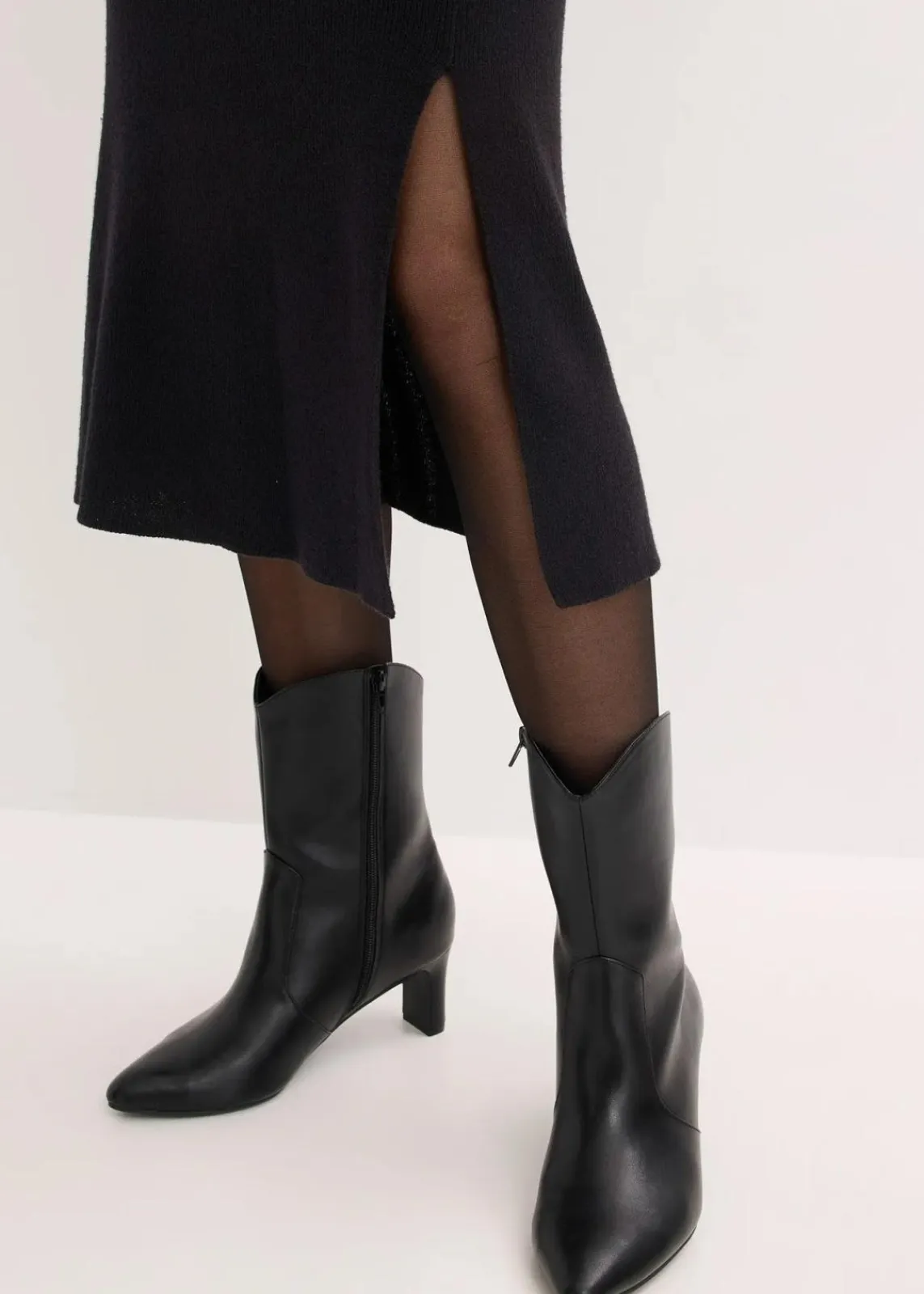 bonprix Bekleidung·Umstandsmode|Strickmode^Ripp-Strickkleid aus Viskose-Mix schwarz