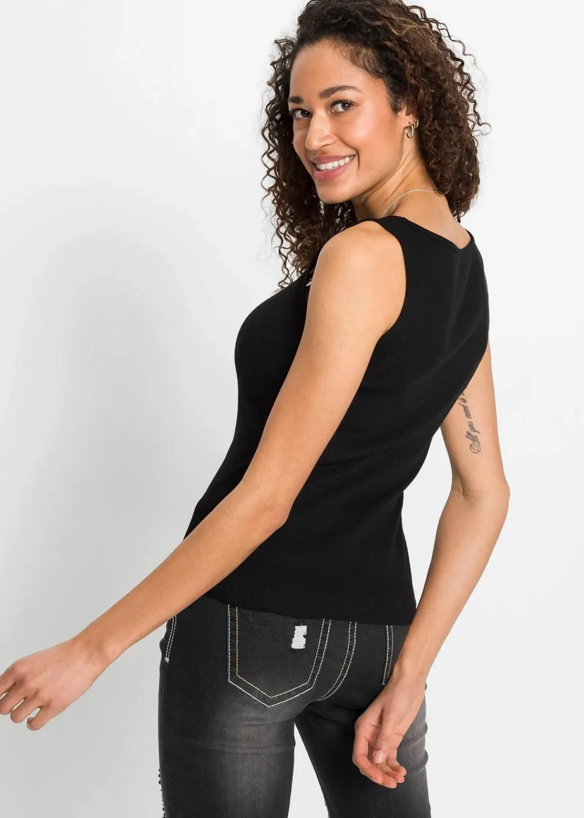 bonprix Nachhaltigere Materialien|Shirts & Tops^Ripp-Top mit Reißverschluss schwarz