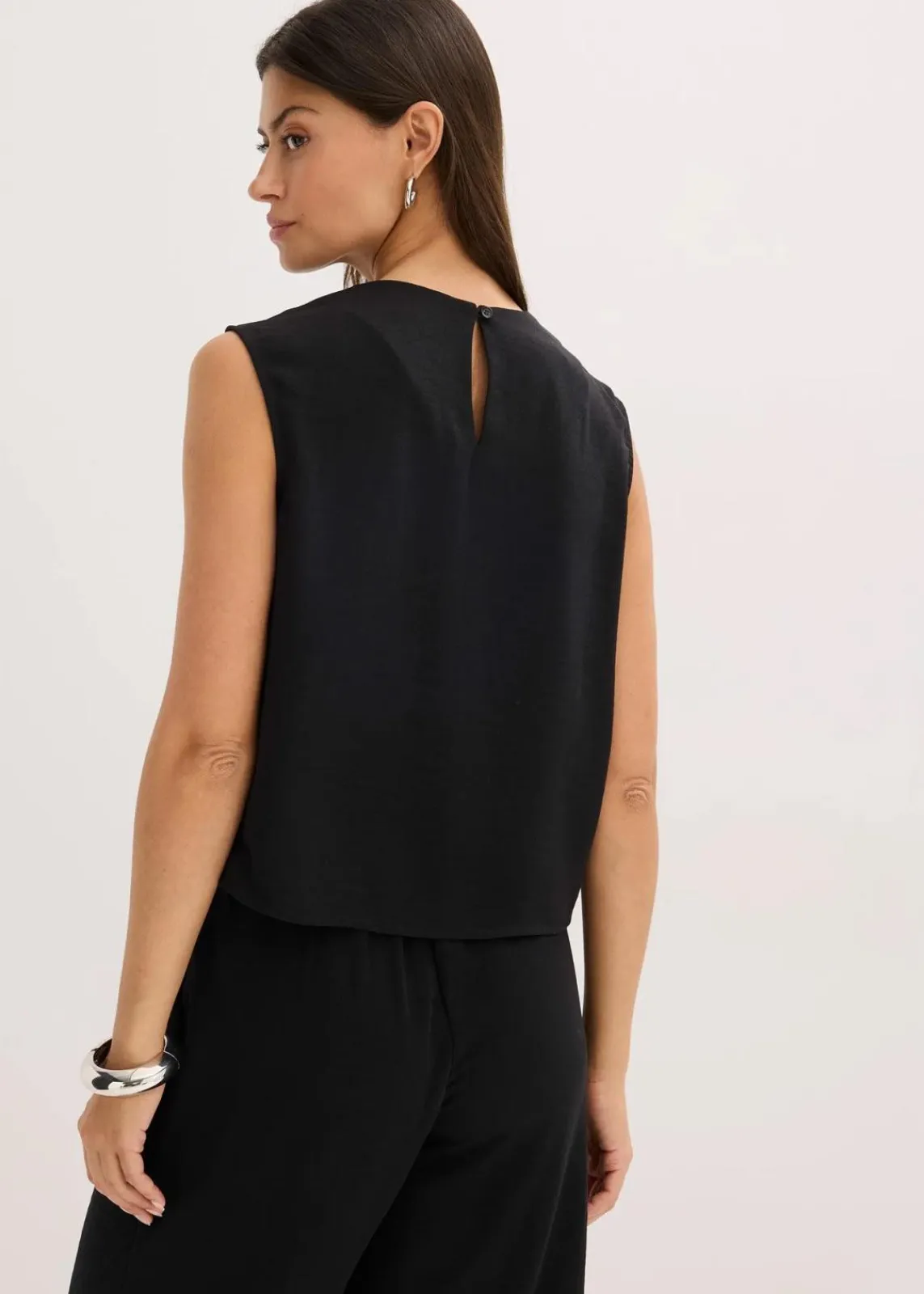 bonprix Bekleidung·Jacken & Mäntel|Blusen & Tuniken^Ärmelloses Blusentop mit Knoten schwarz