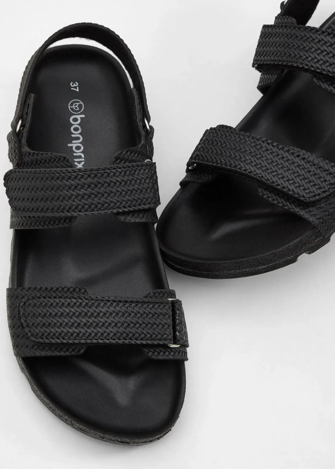 bonprix Sommerschuhe^Sandalen schwarz