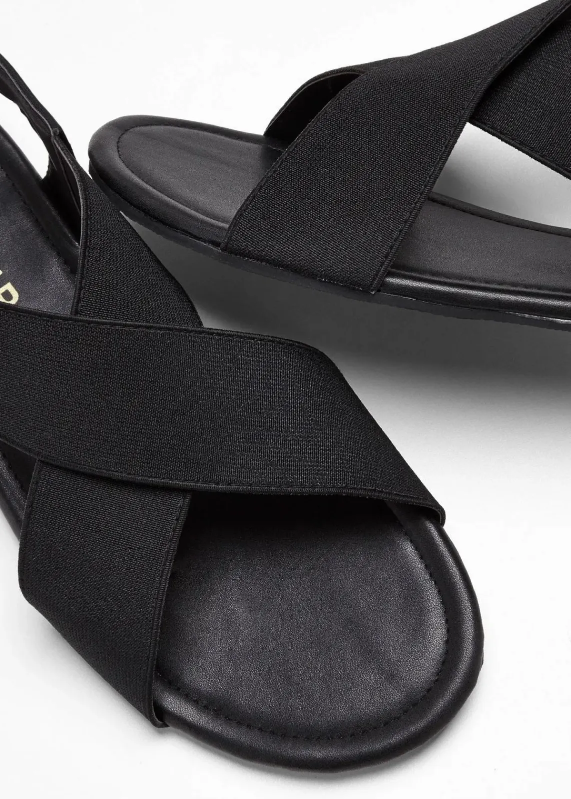 bonprix Sommerschuhe^Sandalen mit elastischen Riemen schwarz