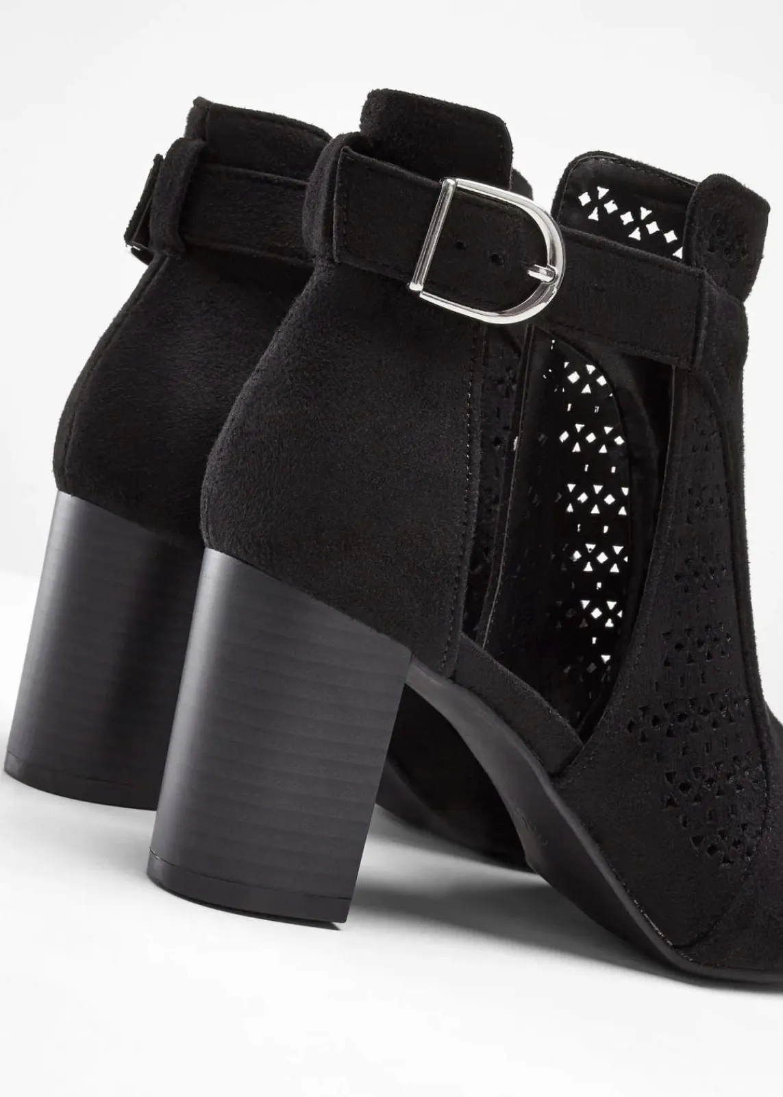 bonprix Sommerschuhe^Sandaletten mit Blockabsatz schwarz