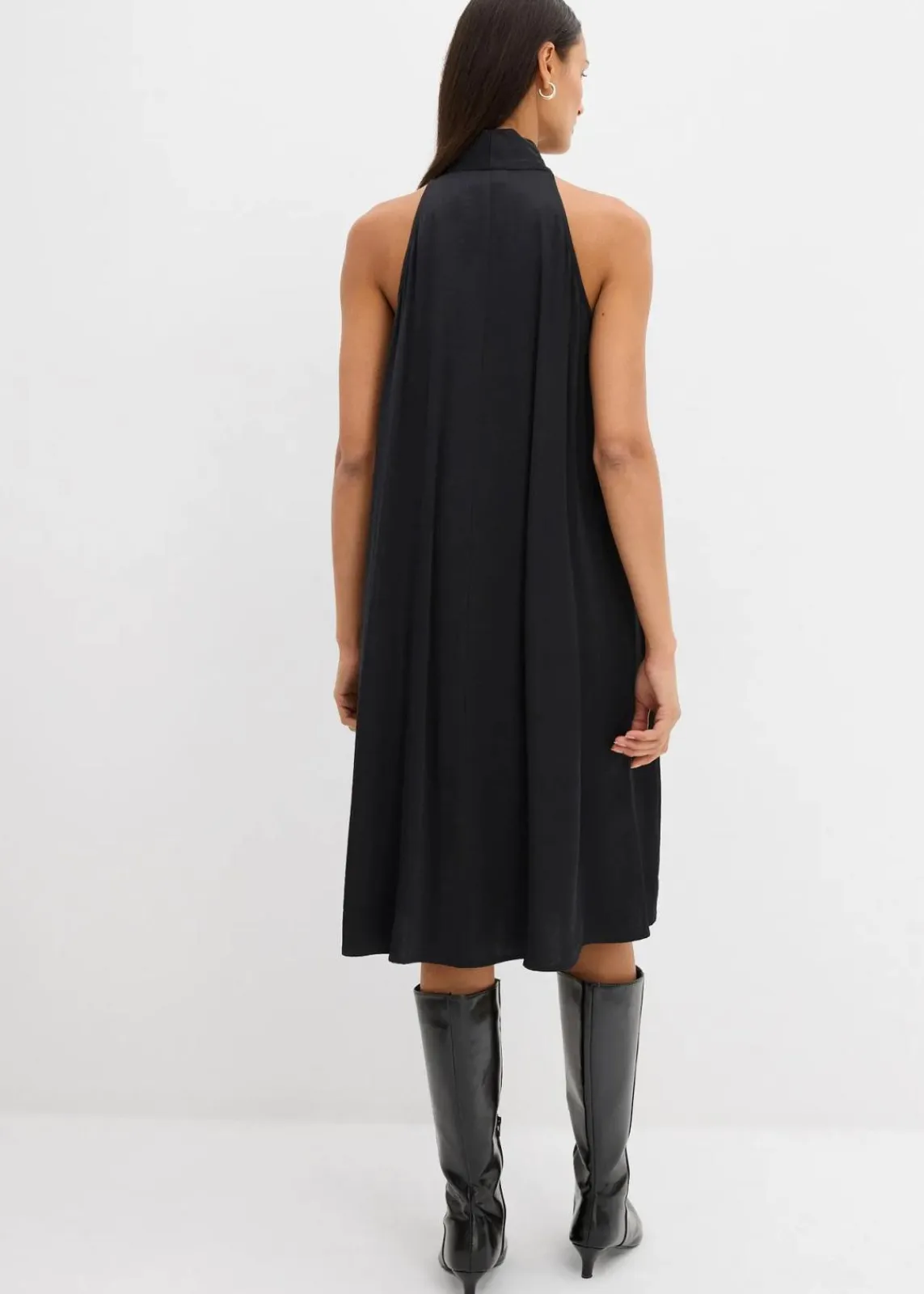 bonprix Kleider|Bekleidung·Pullover & Strickjacken^Satin Midikleid aus Viskose-Mix schwarz