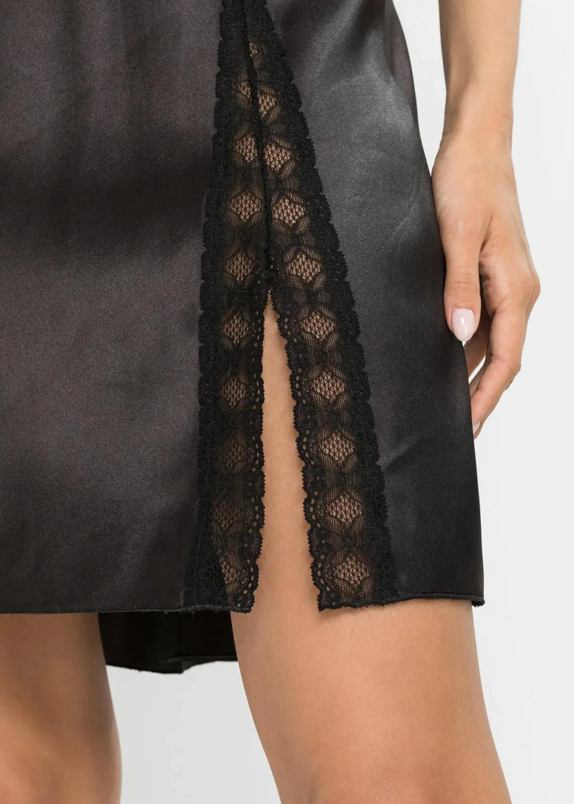 bonprix Wäsche·Corsagen & Negligés|Wäsche·Dessous^Satin Negligé schwarz