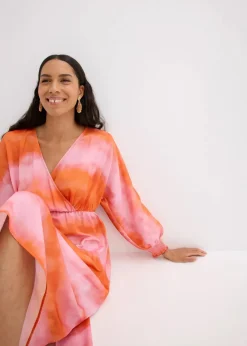 bonprix Kleider|Bekleidung·Pullover & Strickjacken^Satin-Midikleid mit Batik-Print rosa/orange bedruckt