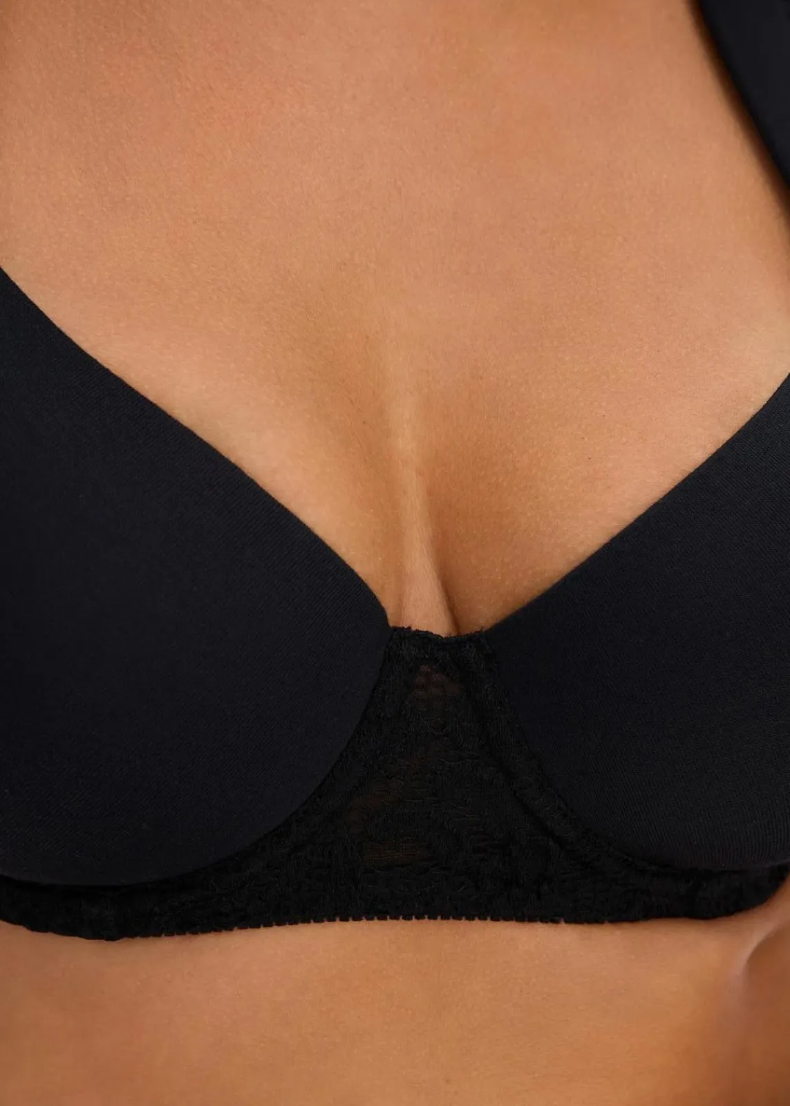 bonprix Bhs|Große Cups D-H^Schalen-BH aus softem Modal schwarz