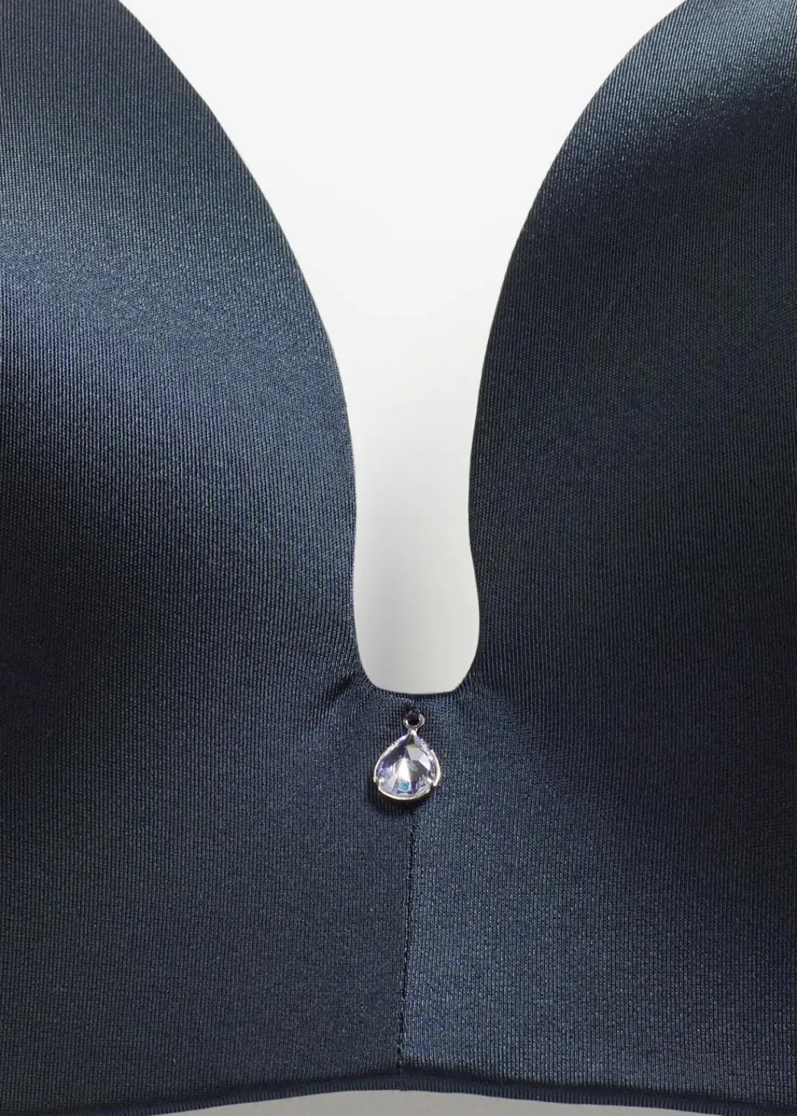 bonprix Bhs^Schalen-BH ohne Bügel aus glänzendem Material intensivblau