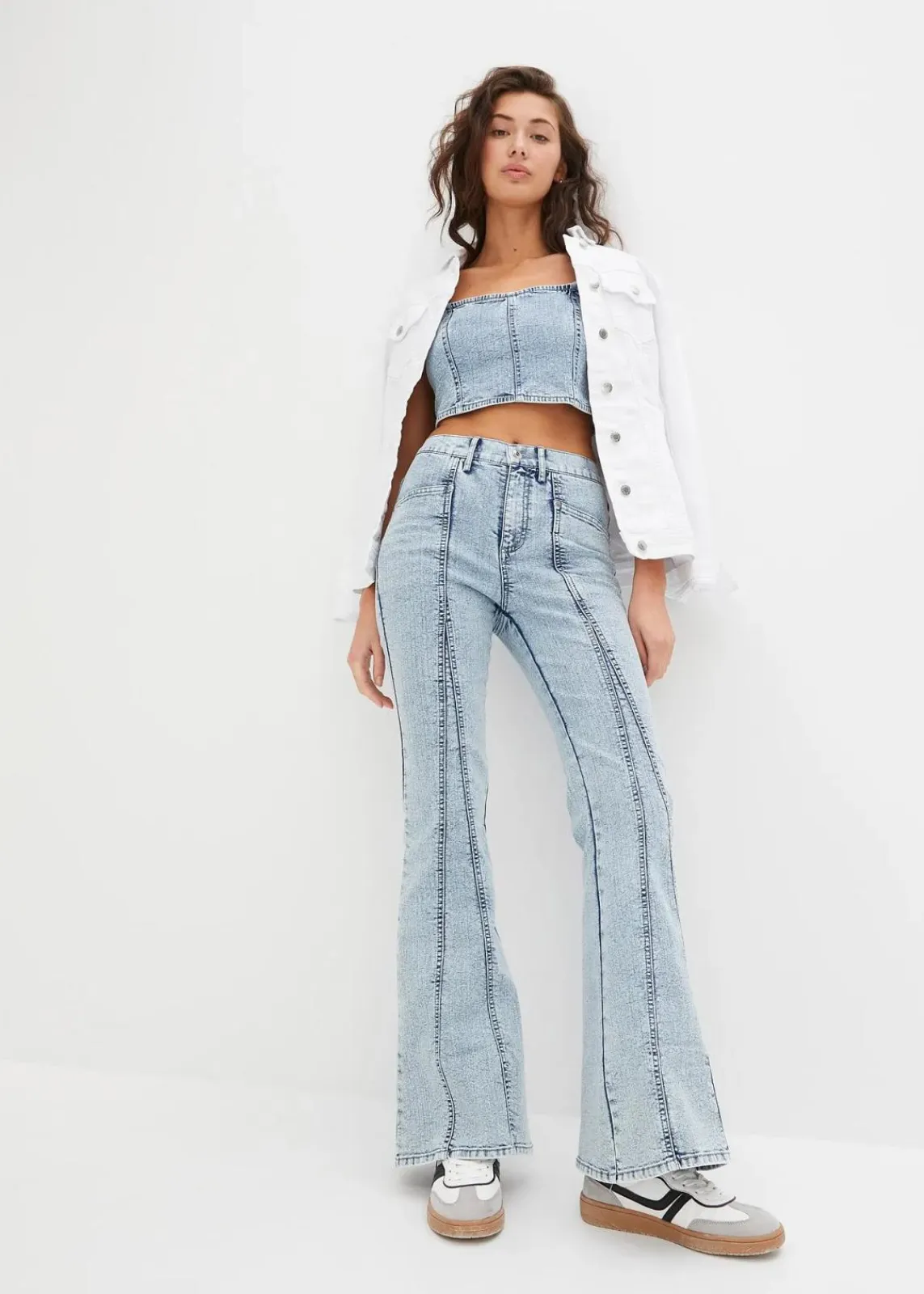 bonprix Bekleidung·Shirts & Tops|Jeans^Schlagjeans High Waist eisblau denim