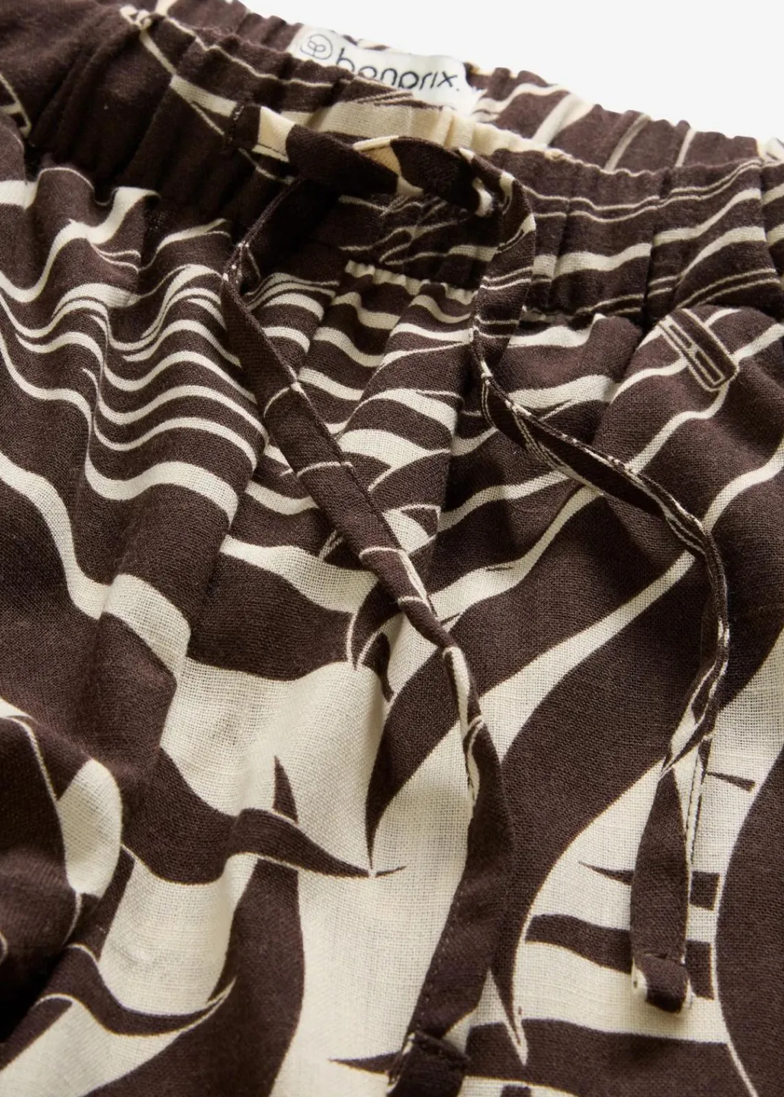 bonprix Bekleidung·Outdoorbekleidung|Bekleidung·Kleider^Schlupf-Bermuda natur/dunkelbraun bedruckt