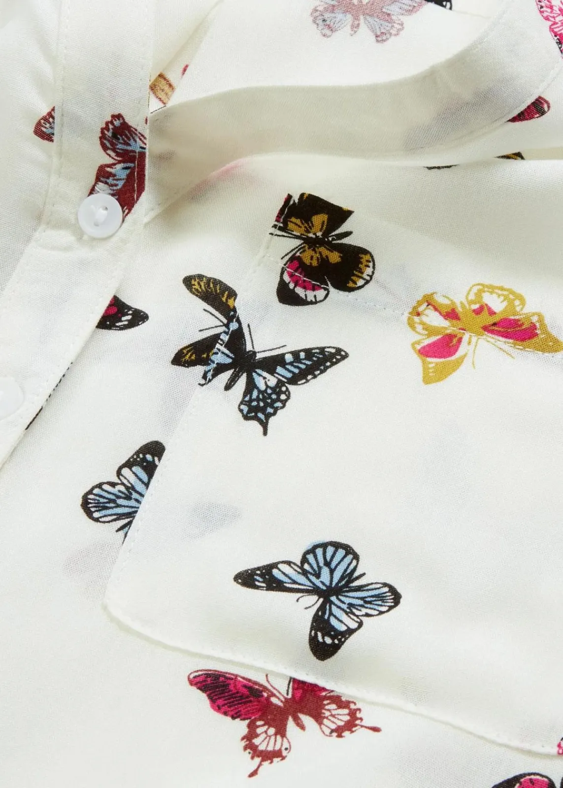 bonprix Bekleidung·Jacken & Mäntel|Blusen & Tuniken^Schlupfbluse aus fließender Viskose wollweiß schmetterlinge